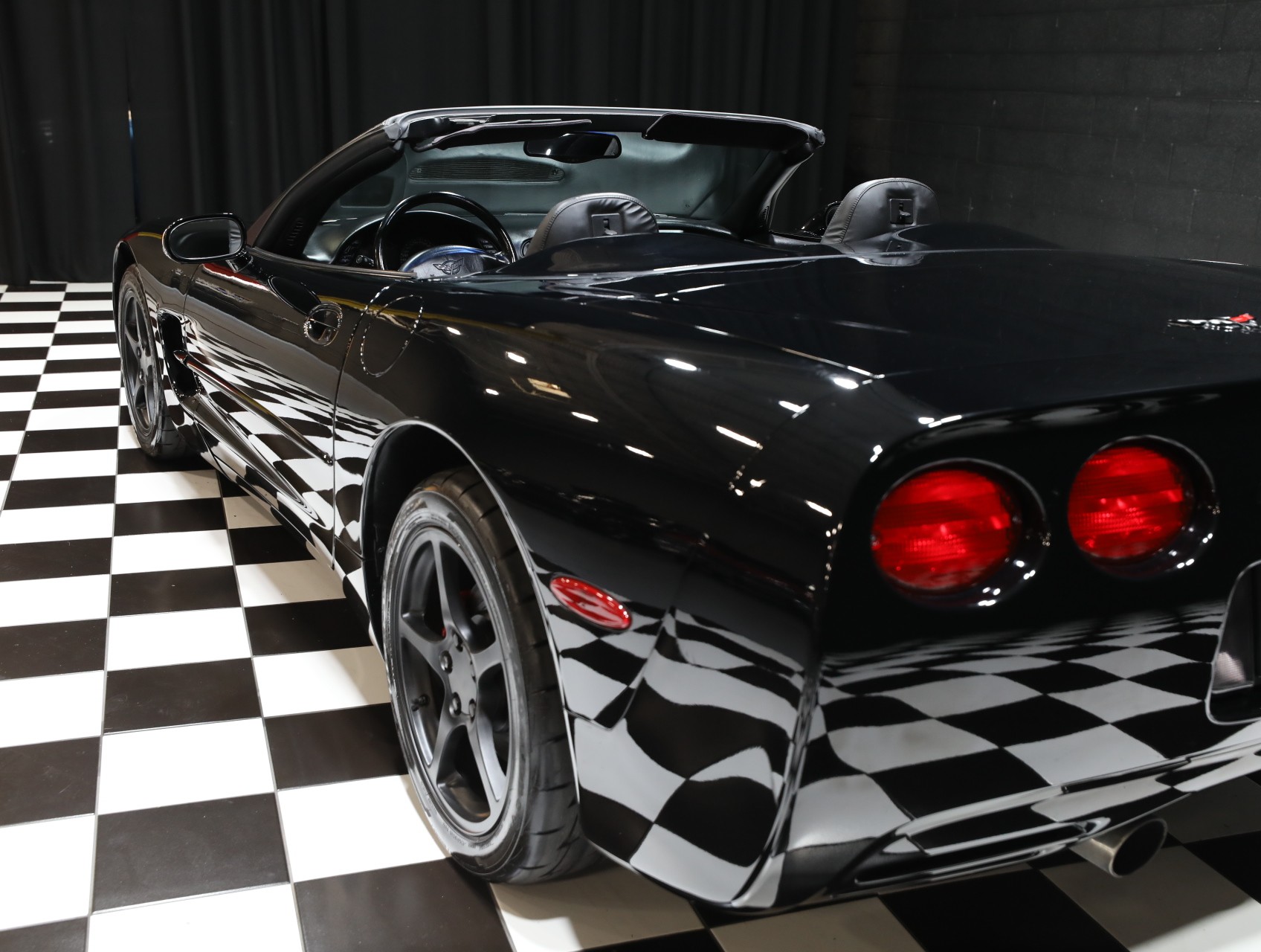 2001 Chevrolet Corvette 31