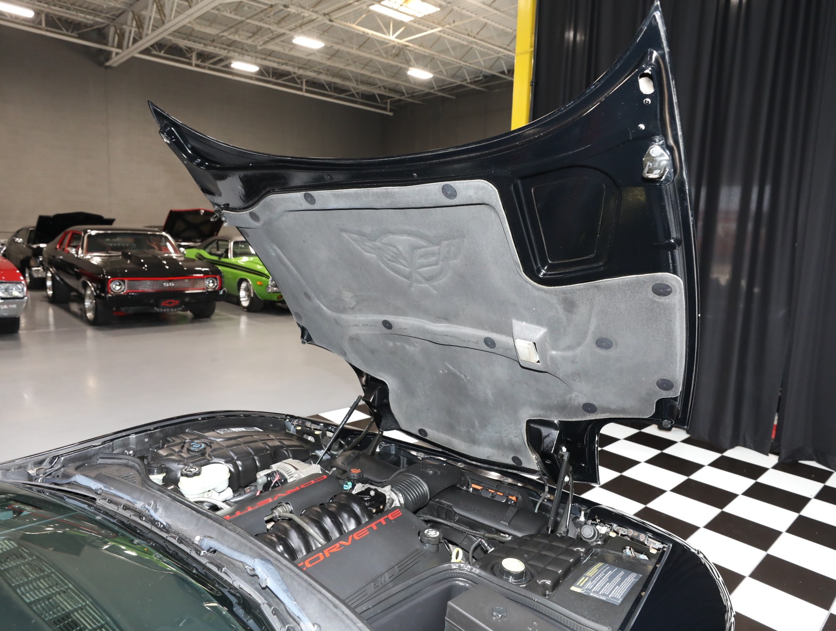 2001 Chevrolet Corvette 74
