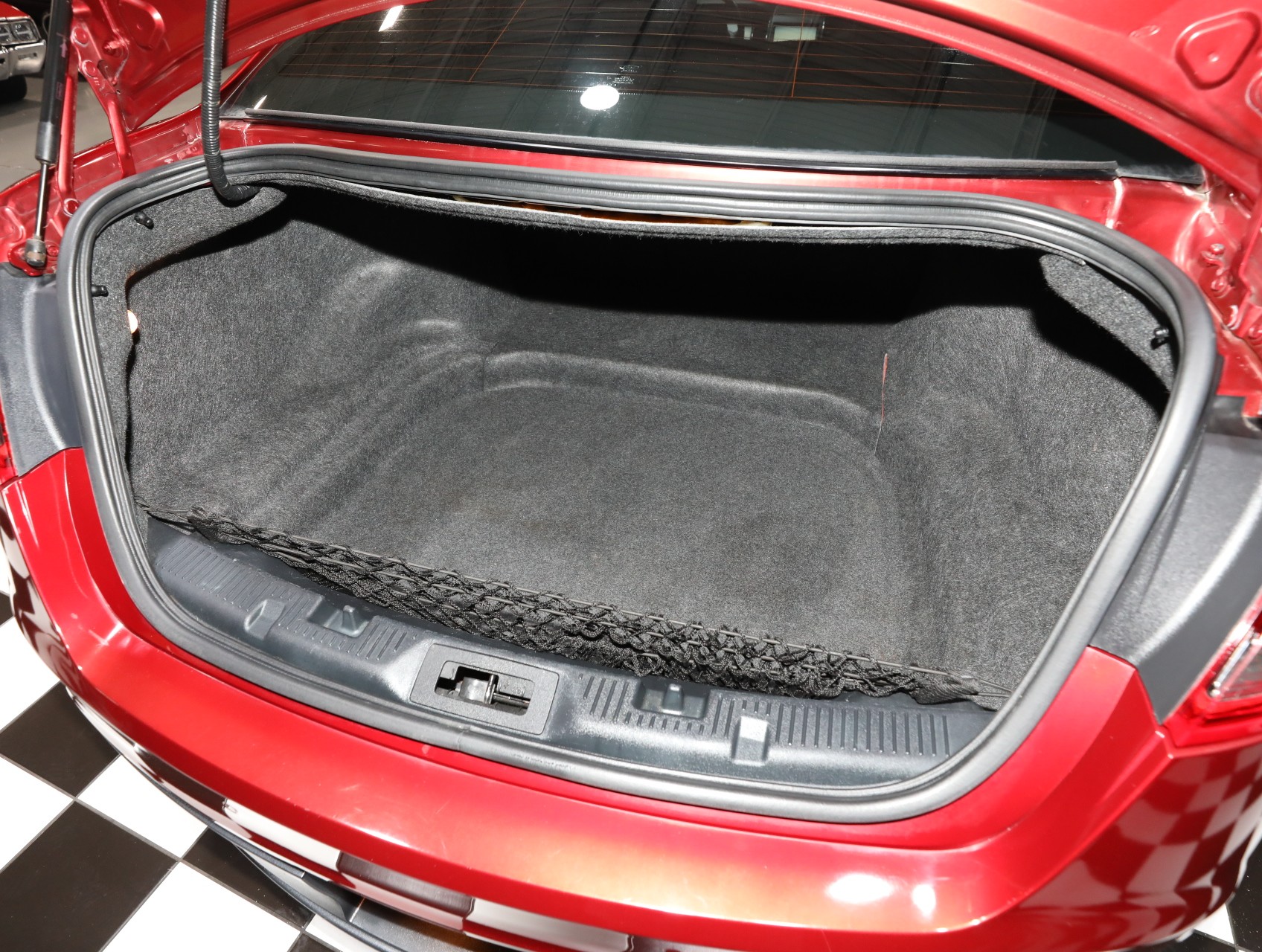 2015 Ford Taurus 6