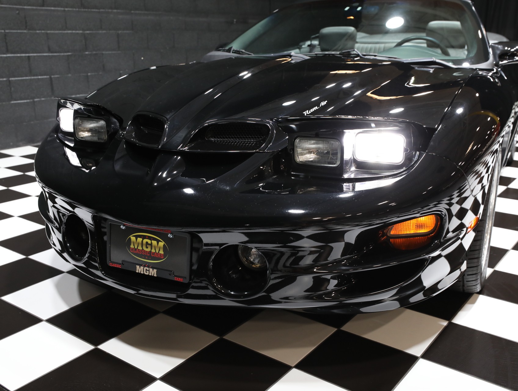 1999 Pontiac Firebird 17