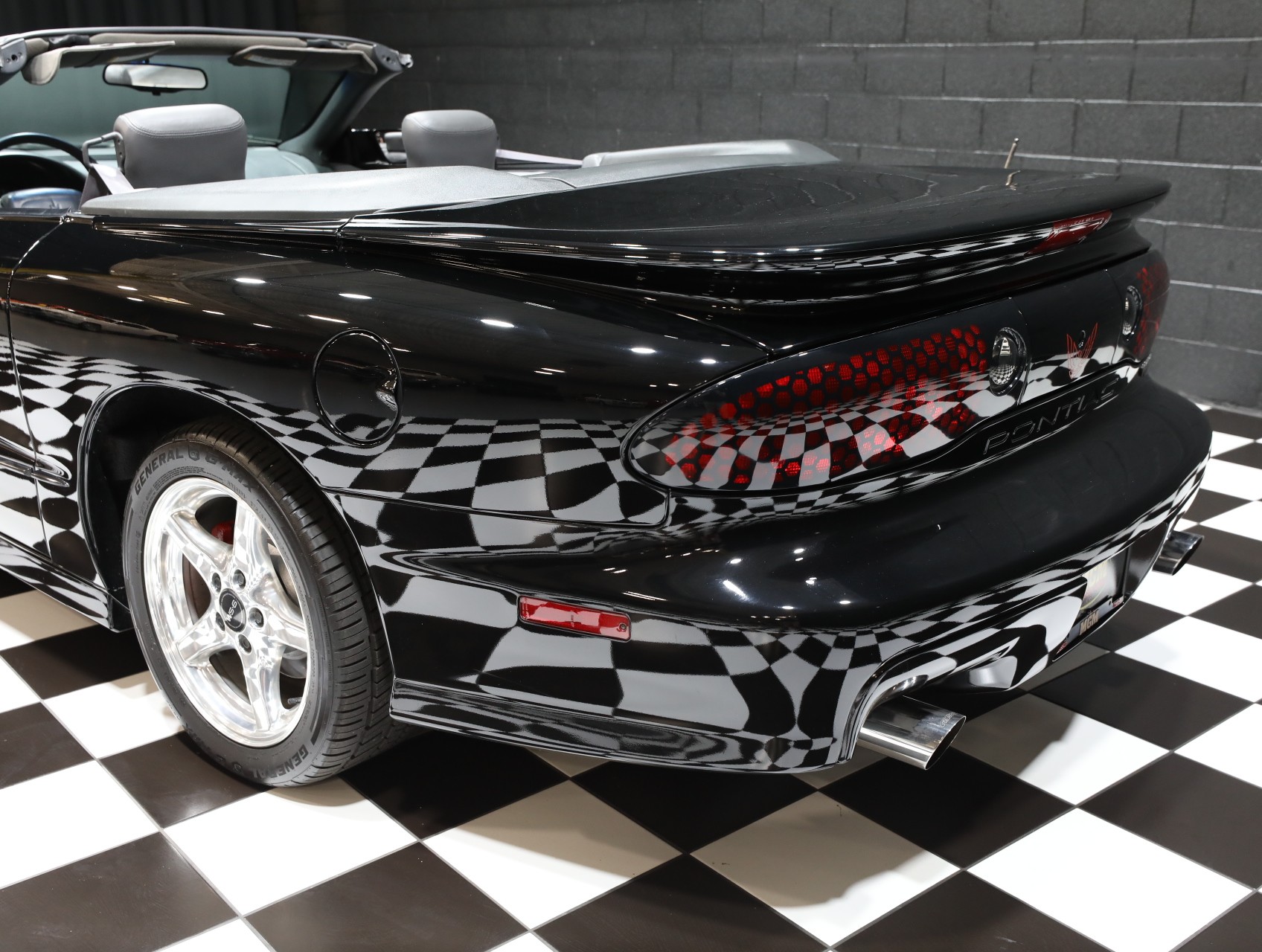 1999 Pontiac Firebird 35