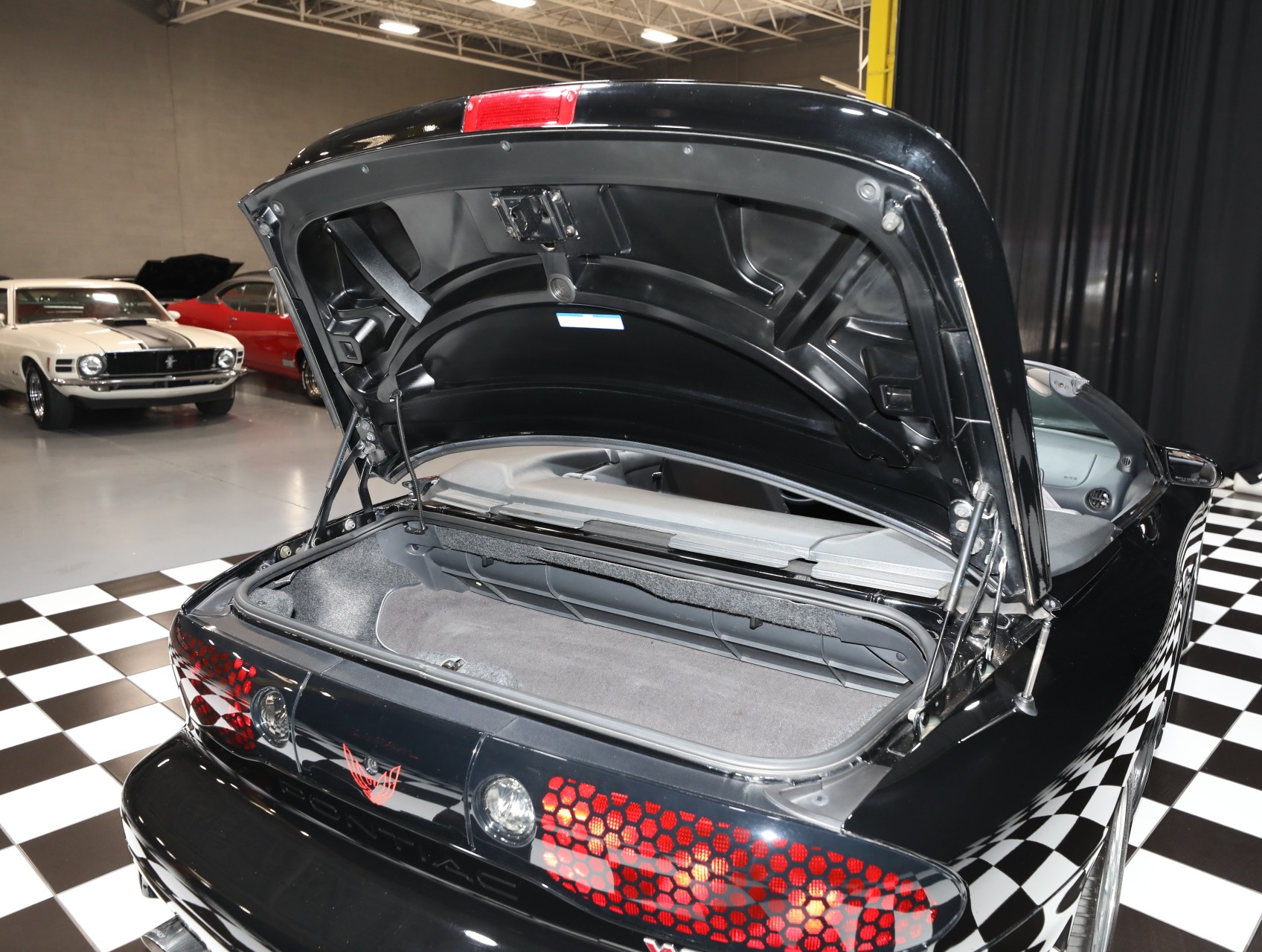 1999 Pontiac Firebird 54