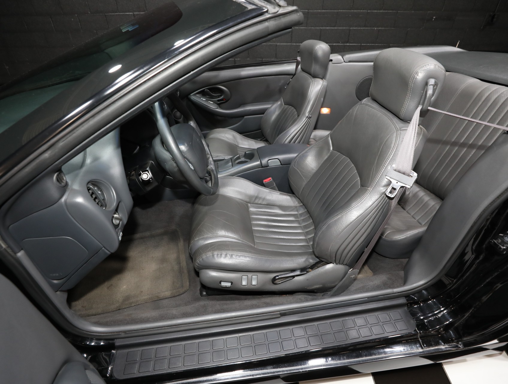 1999 Pontiac Firebird 62