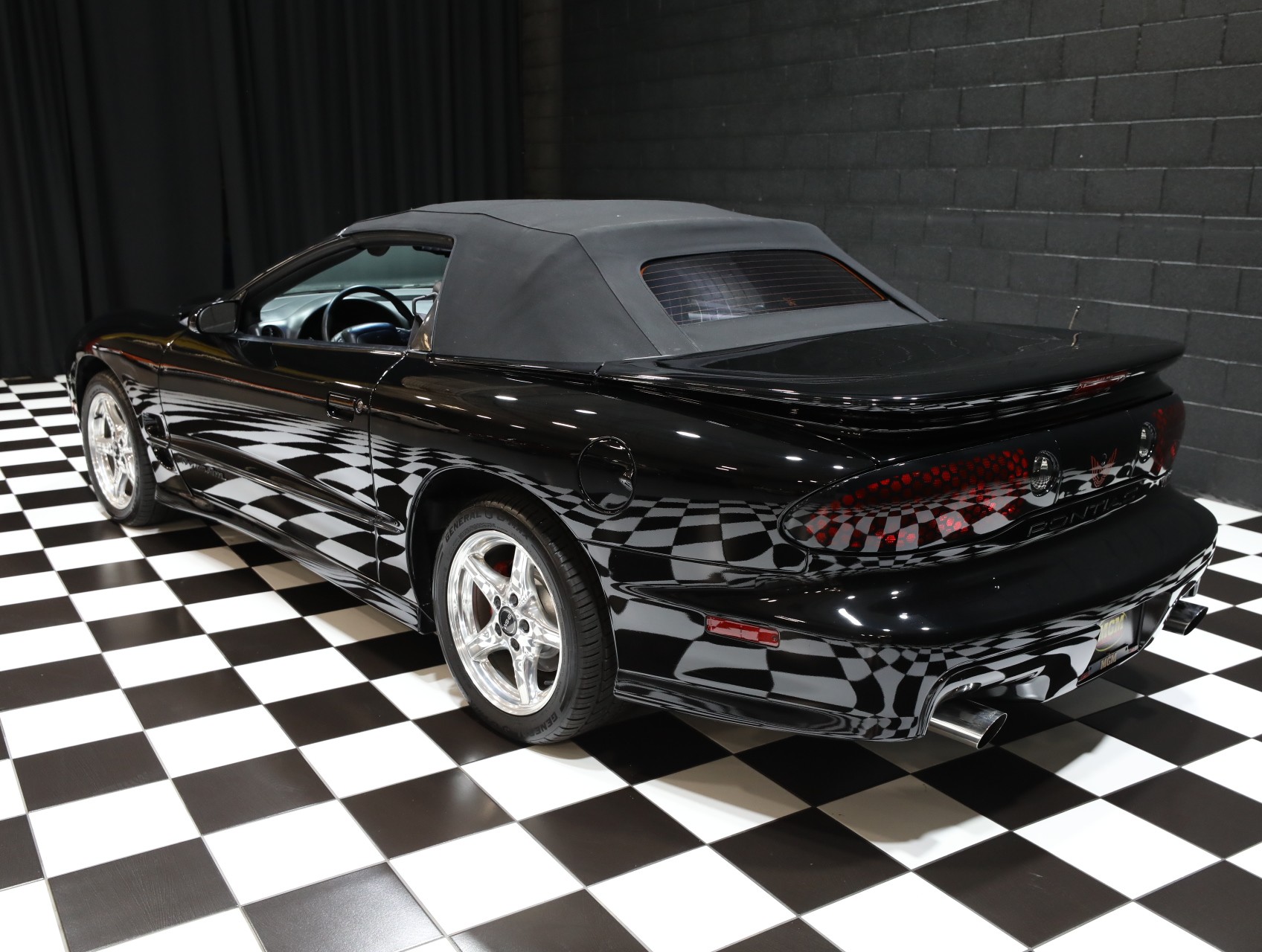 1999 Pontiac Firebird 8
