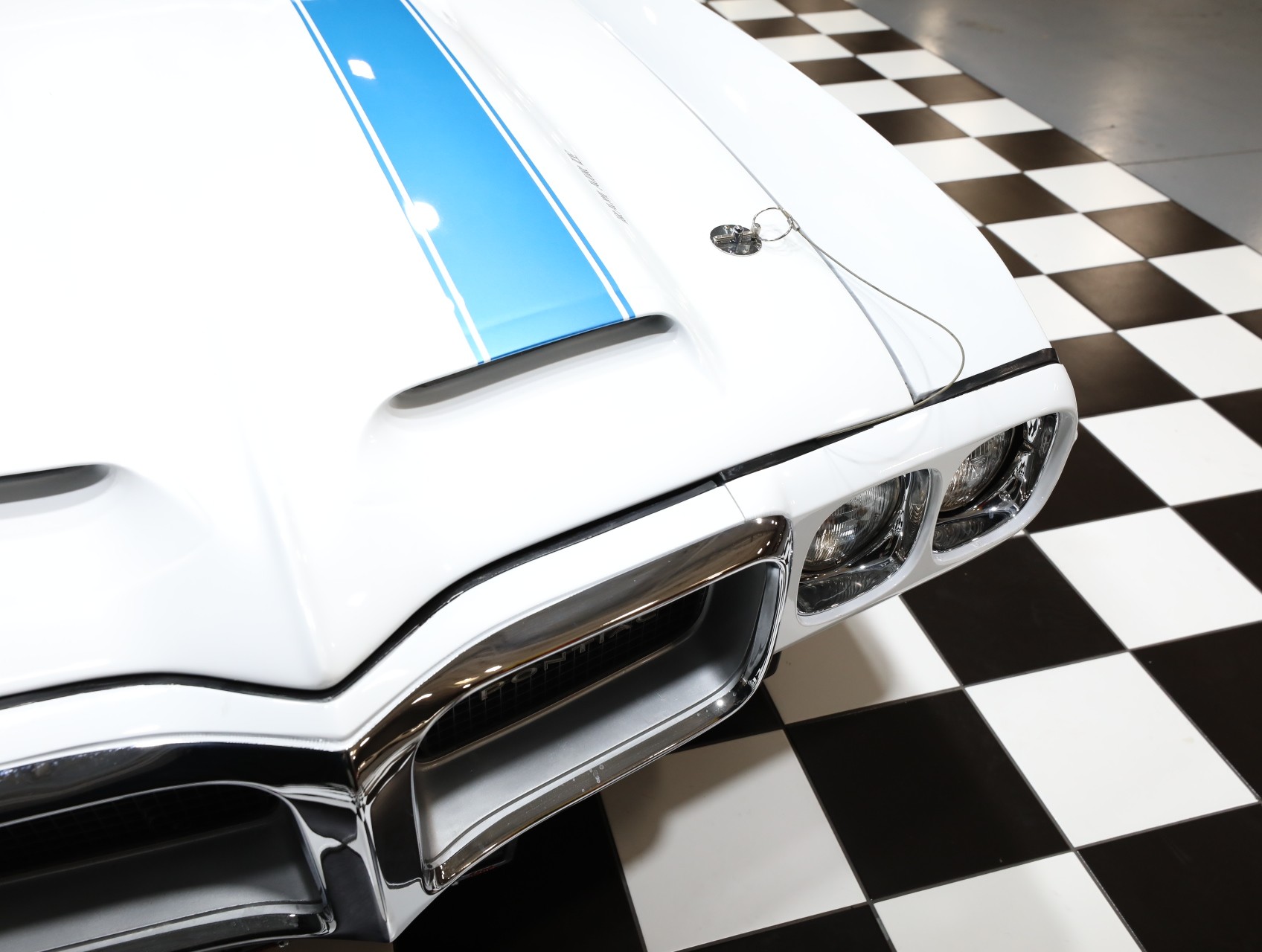 1969 Pontiac Firebird 10