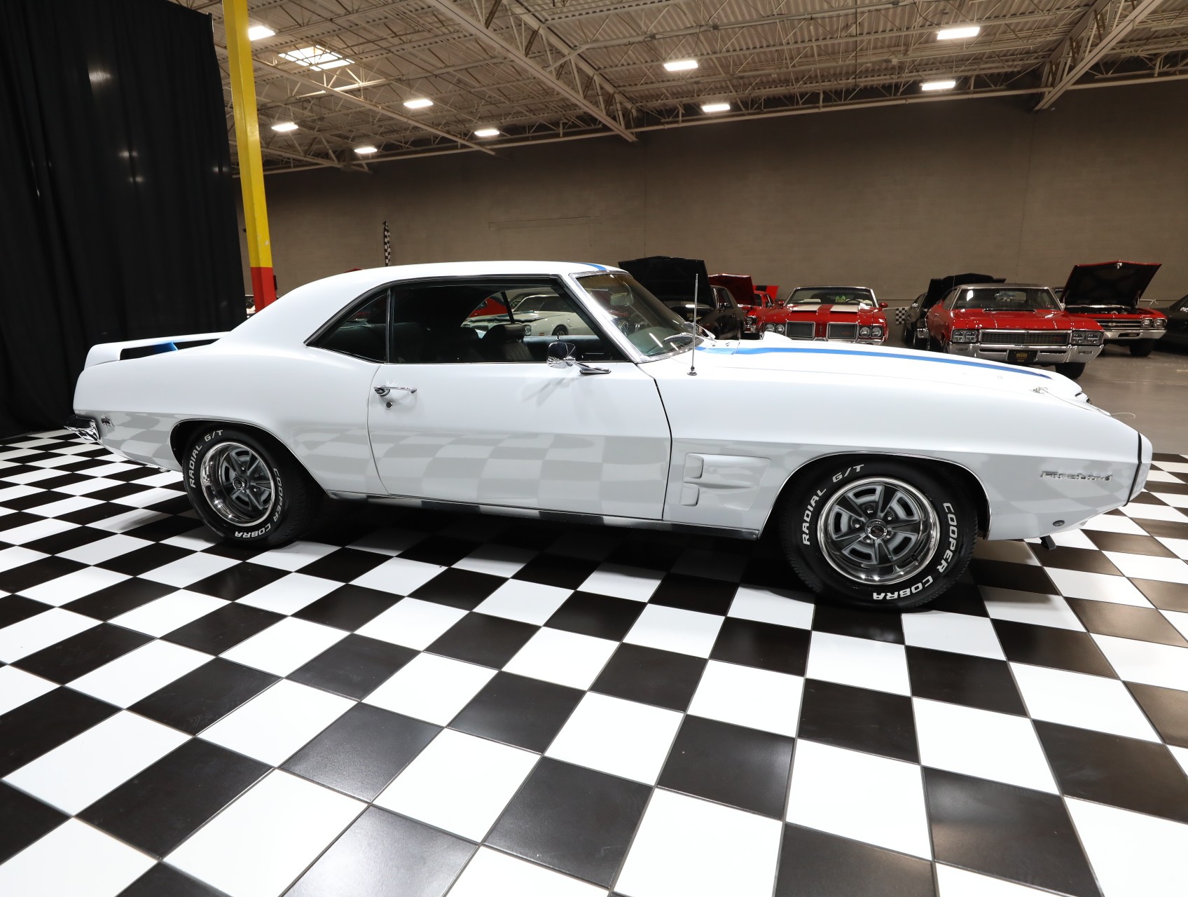 1969 Pontiac Firebird 20
