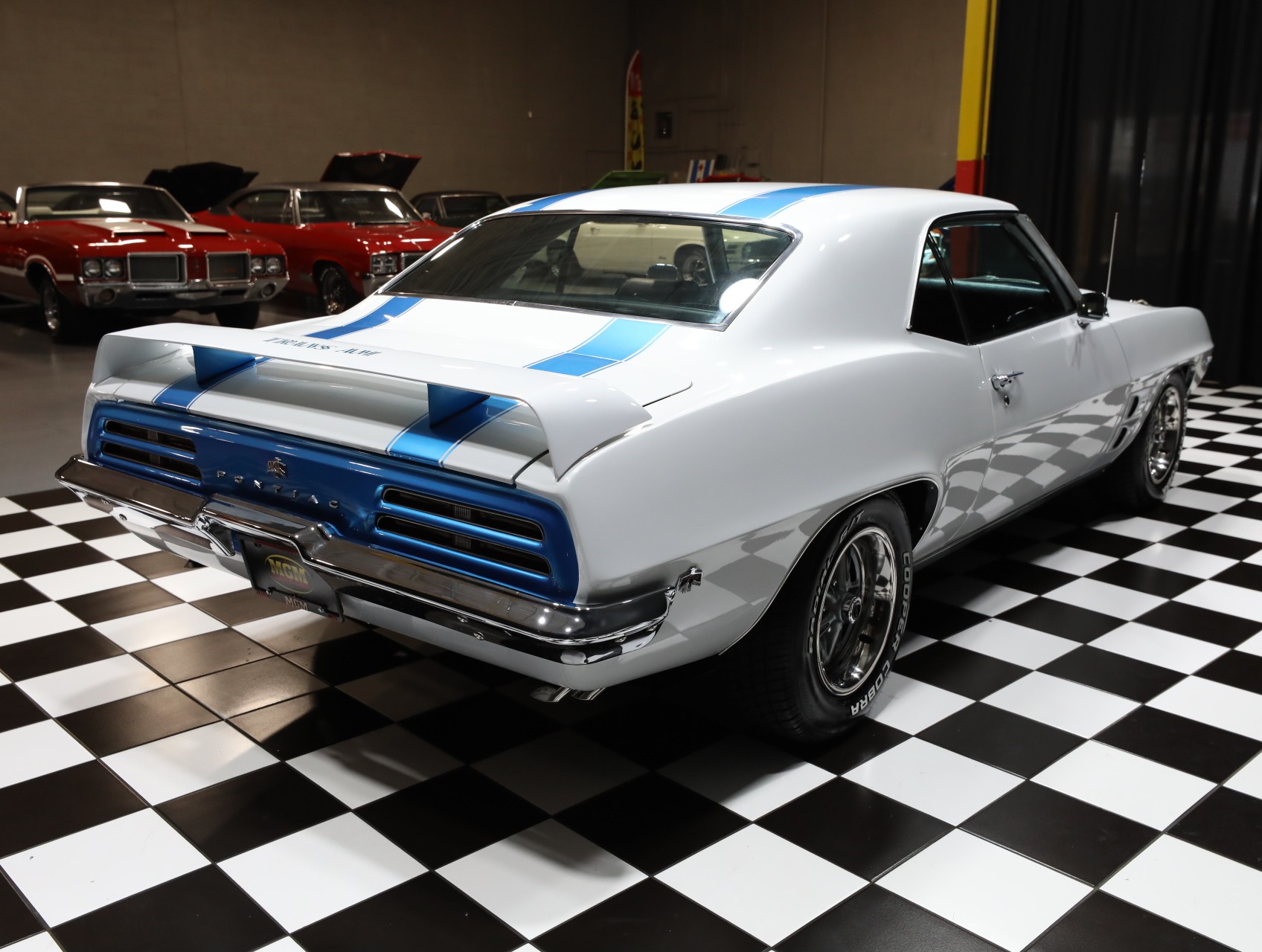 1969 Pontiac Firebird 22