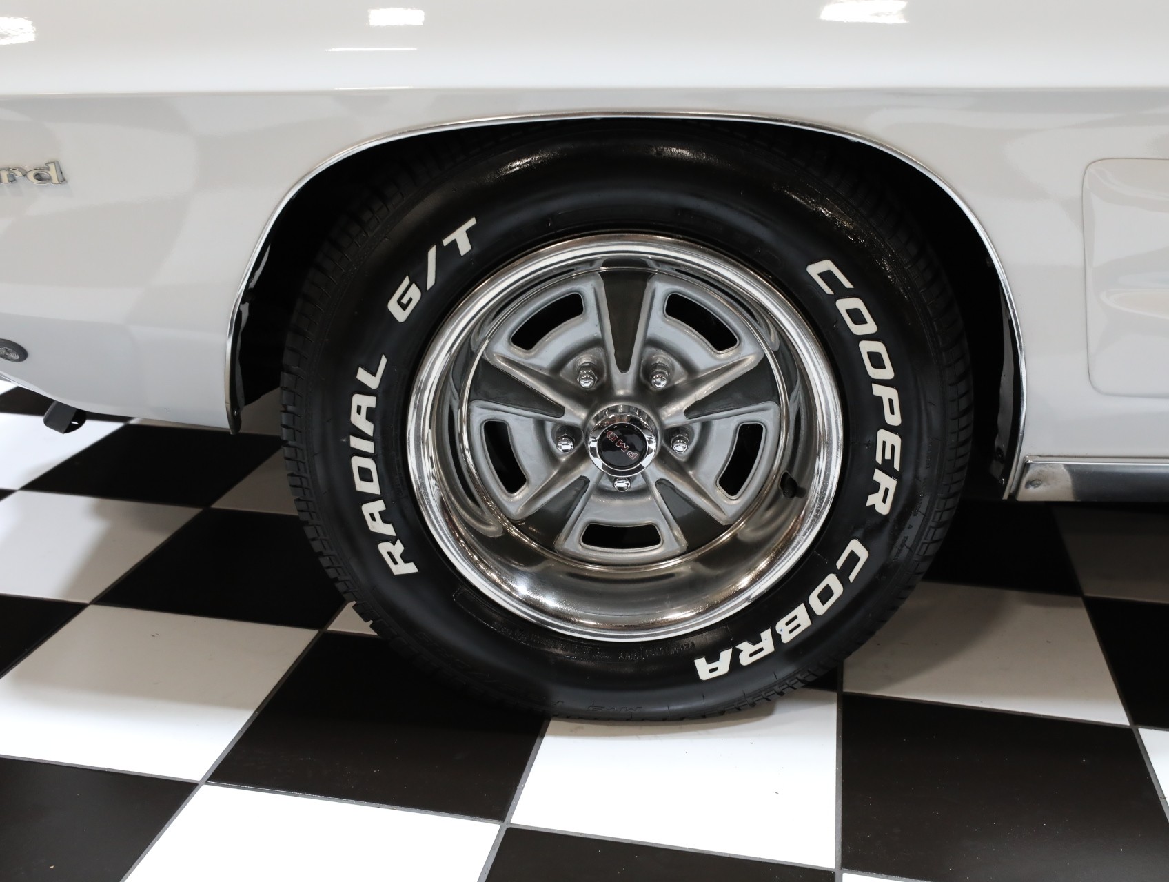 1969 Pontiac Firebird 37