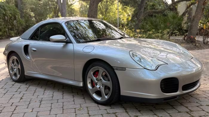 2004 Porsche 911 9