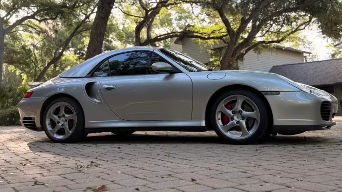 2004 Porsche 911 15