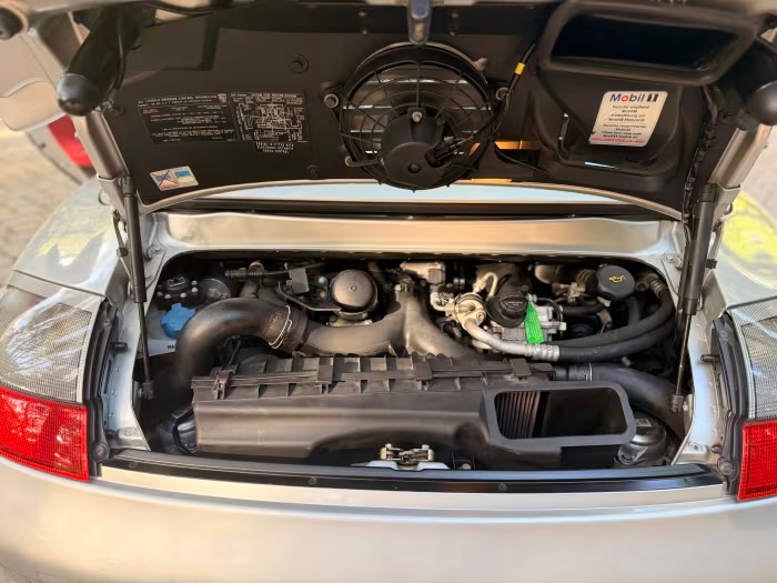 2004 Porsche 911 40