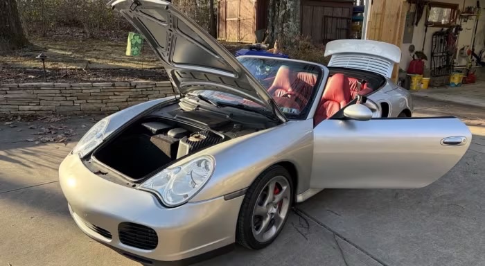 2004 Porsche 911 42