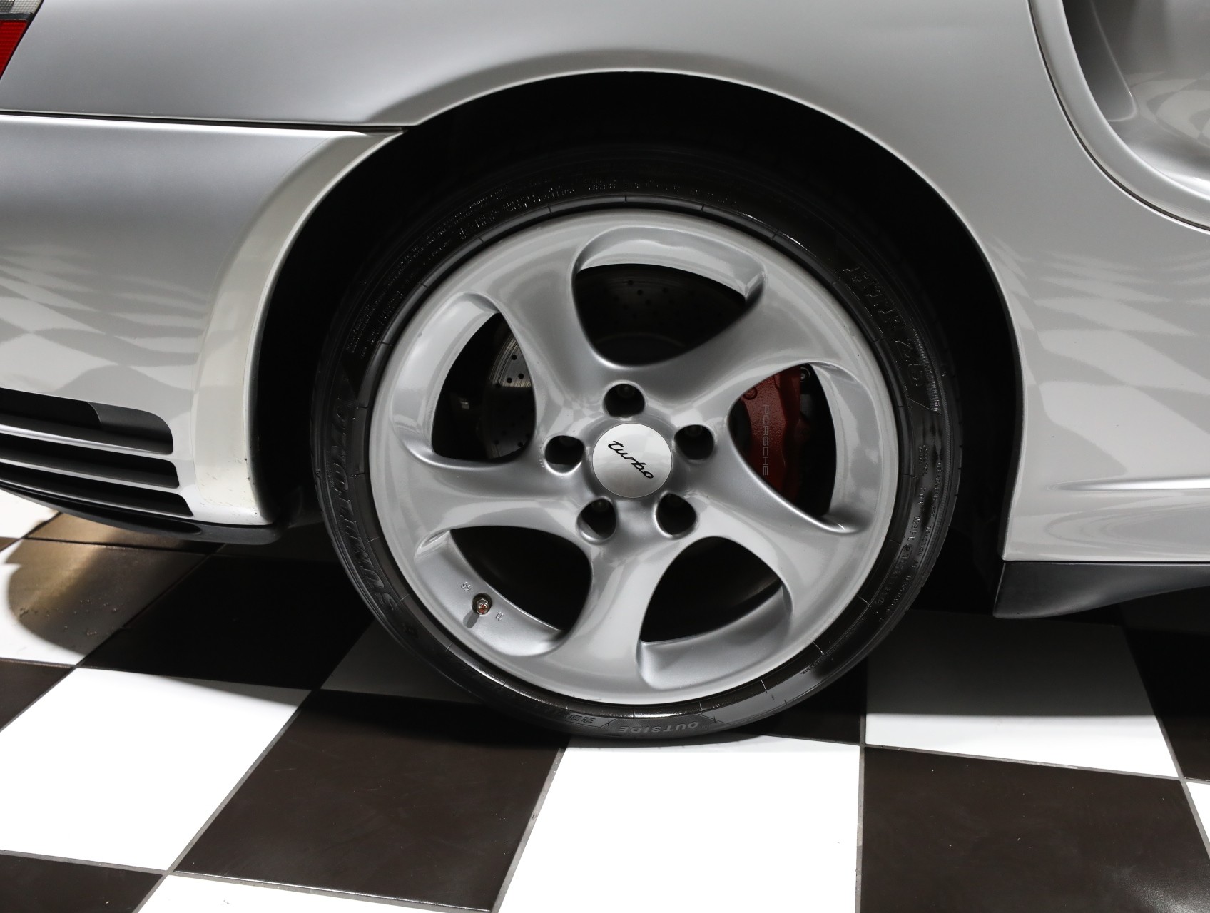 2004 Porsche 911 48