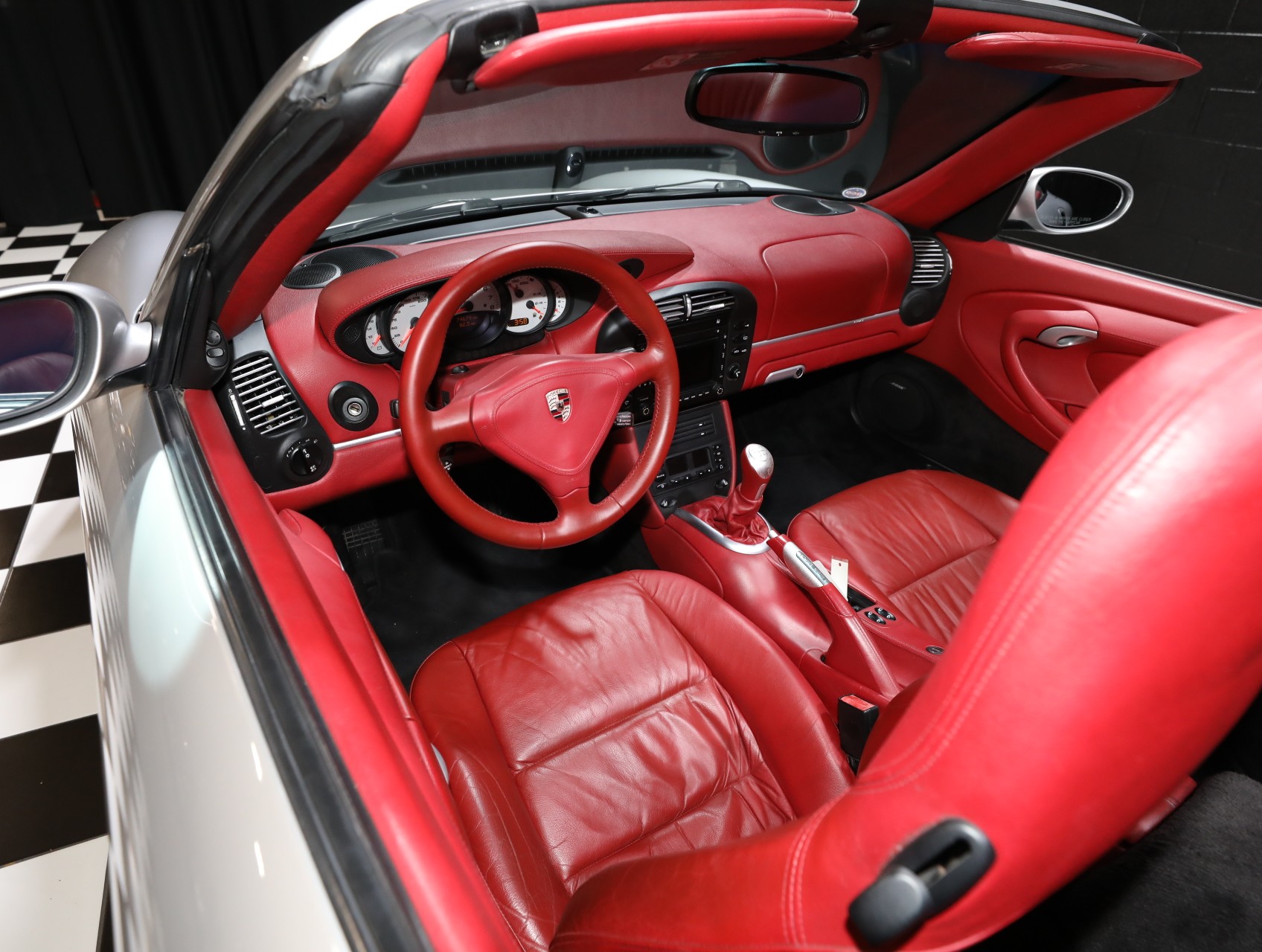 2004 Porsche 911 58