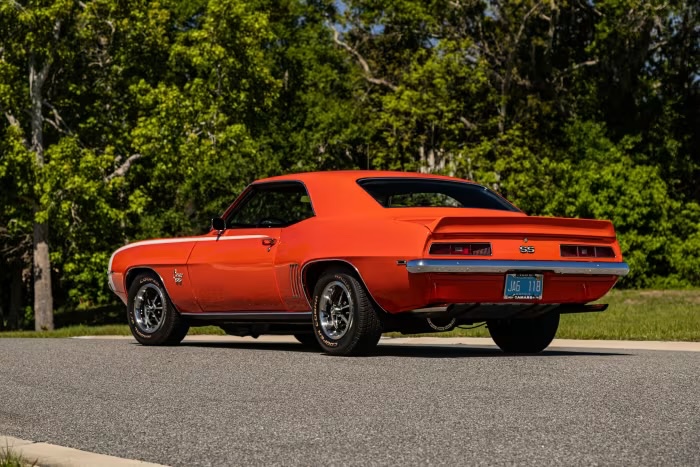 1969 Chevrolet Camaro 18