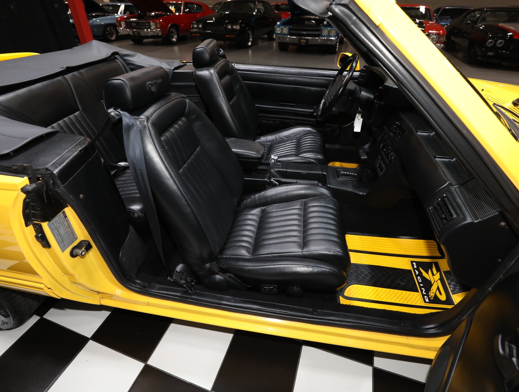 1993 Ford Mustang 47
