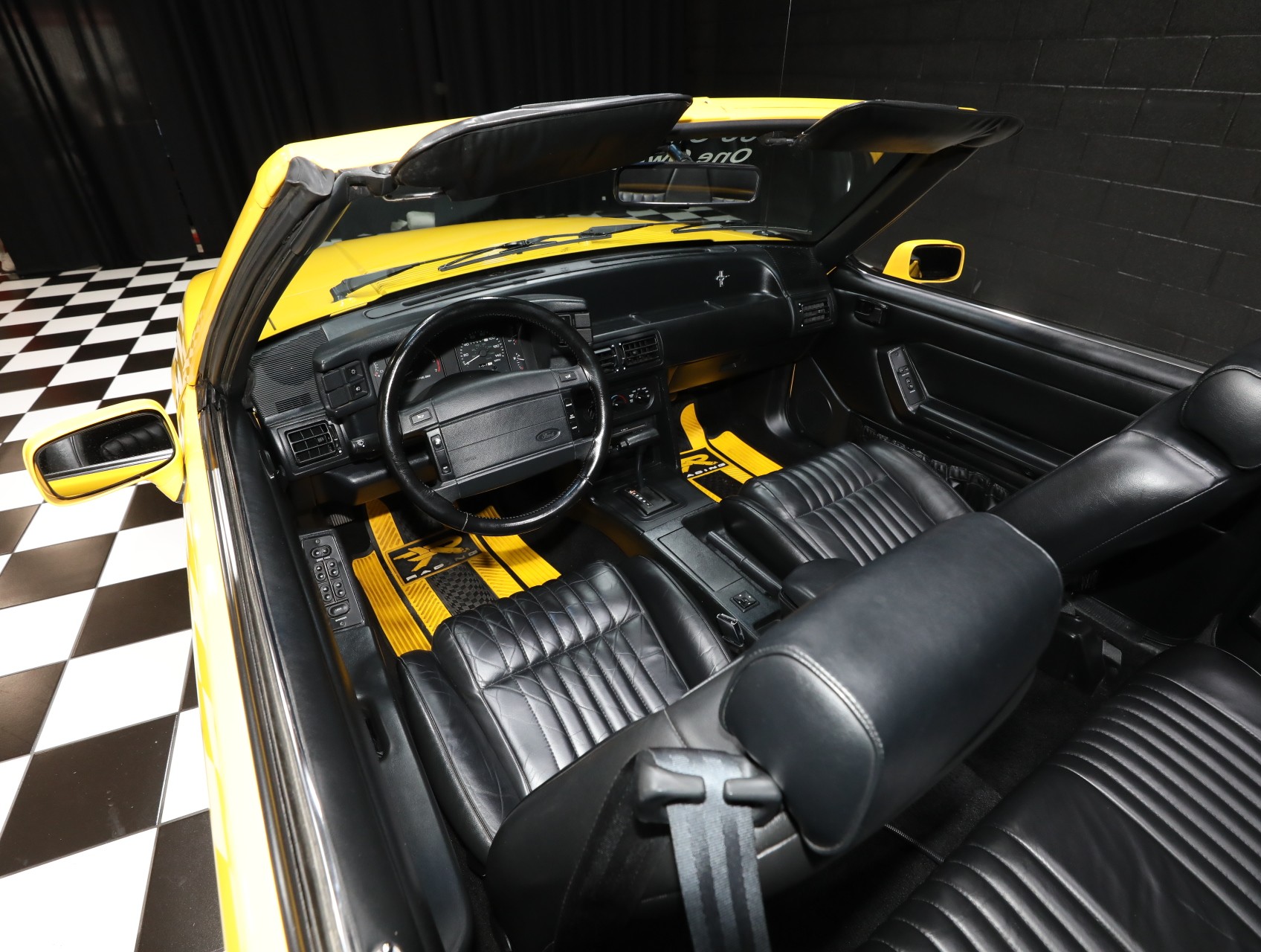 1993 Ford Mustang 51