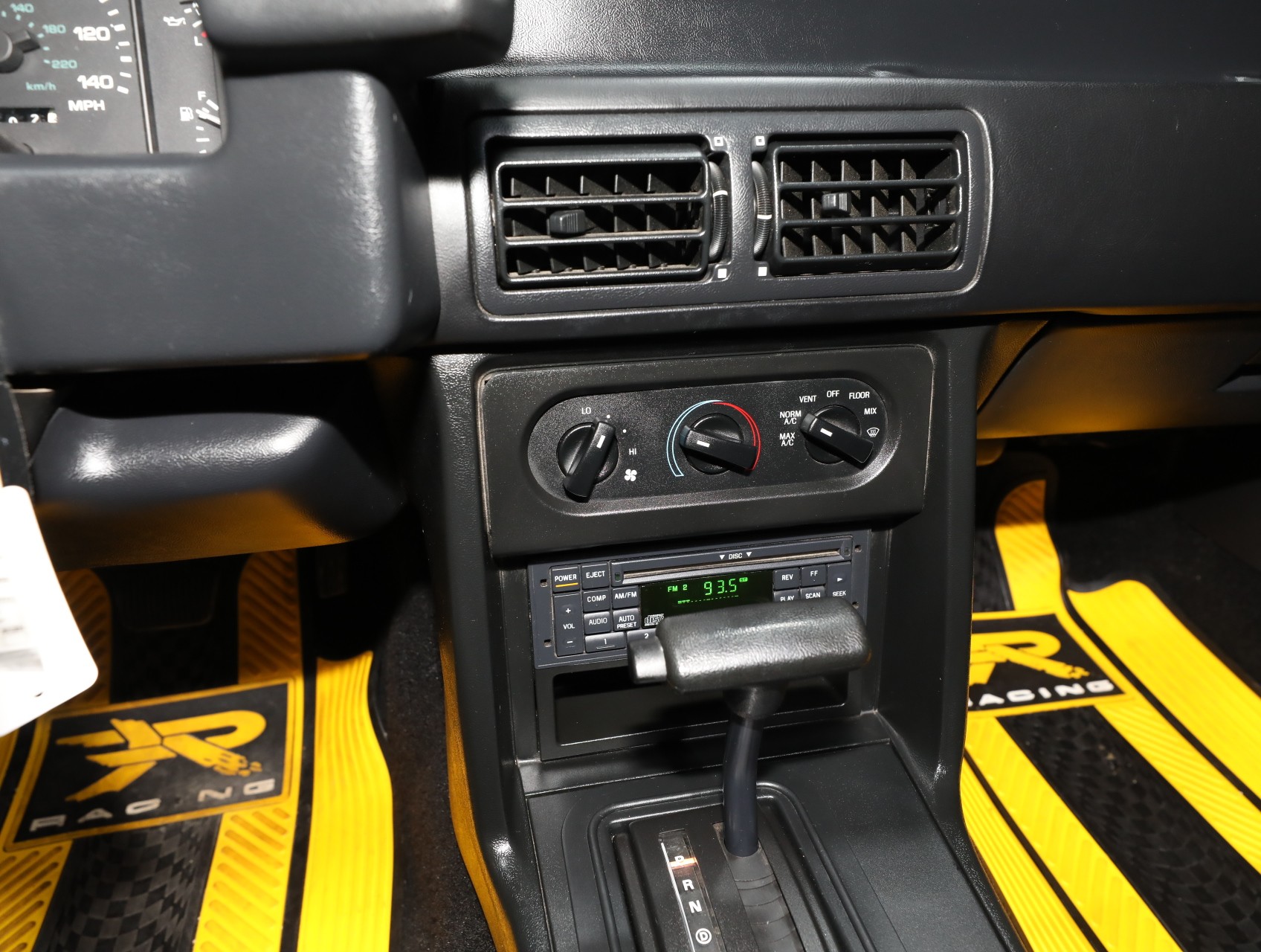 1993 Ford Mustang 58