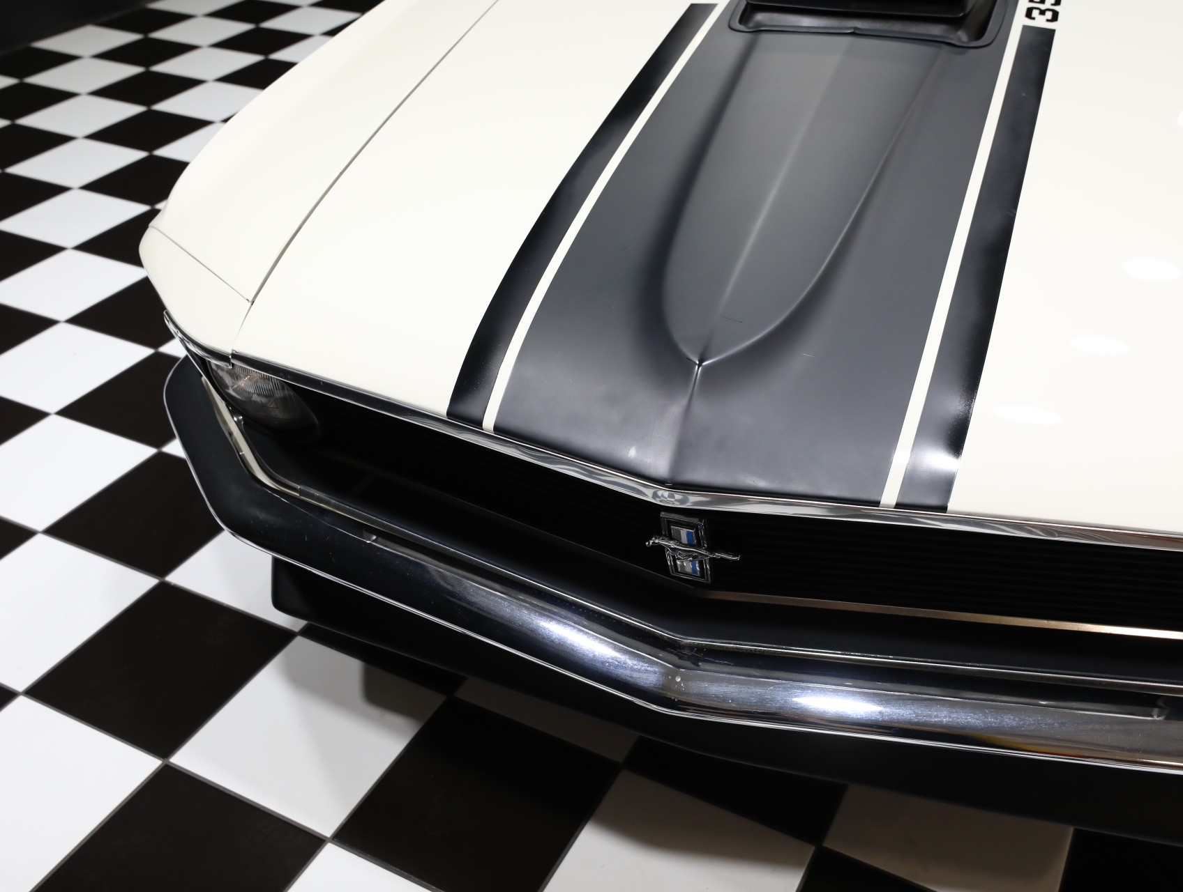 1970 Ford Mustang 13