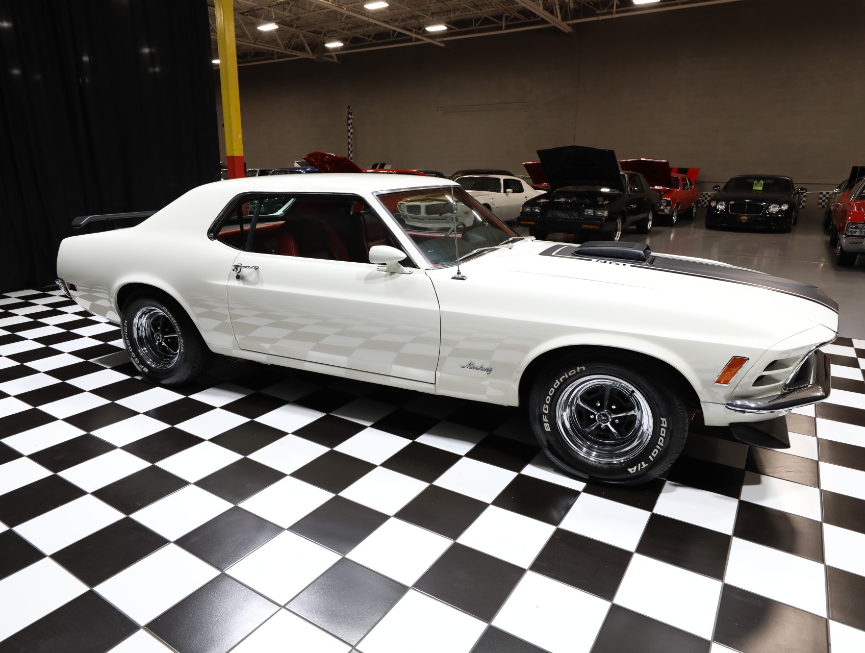 1970 Ford Mustang 16