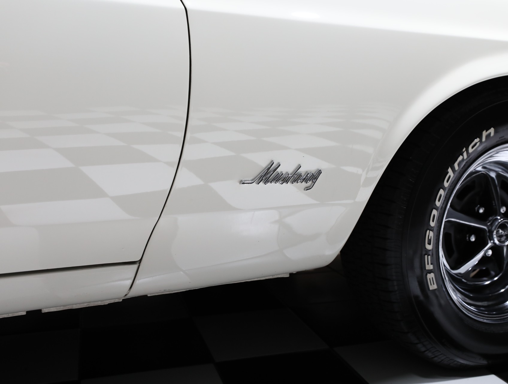 1970 Ford Mustang 17