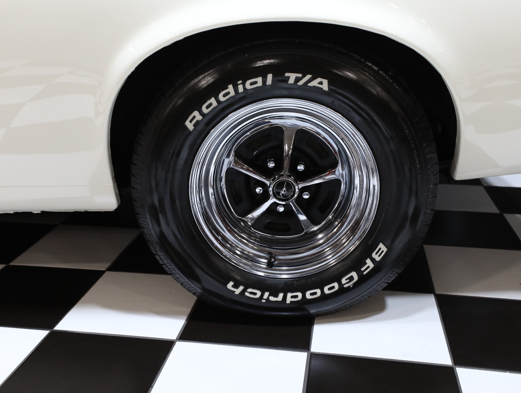 1970 Ford Mustang 30