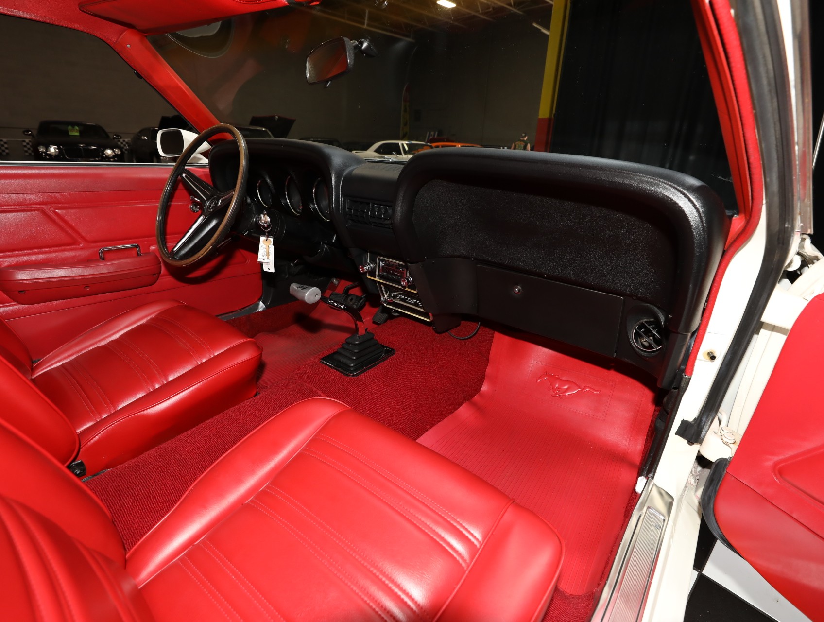 1970 Ford Mustang 37
