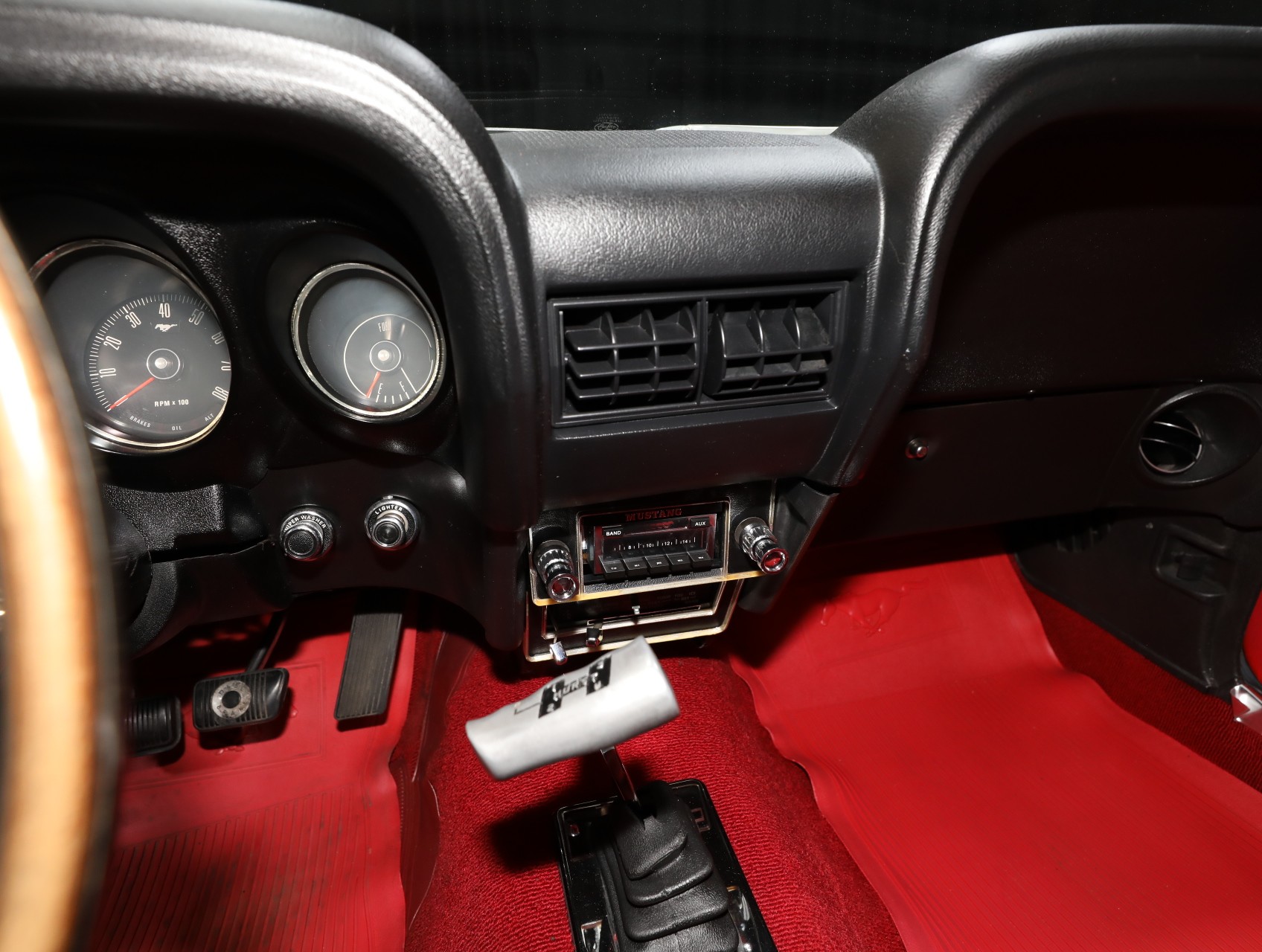 1970 Ford Mustang 51