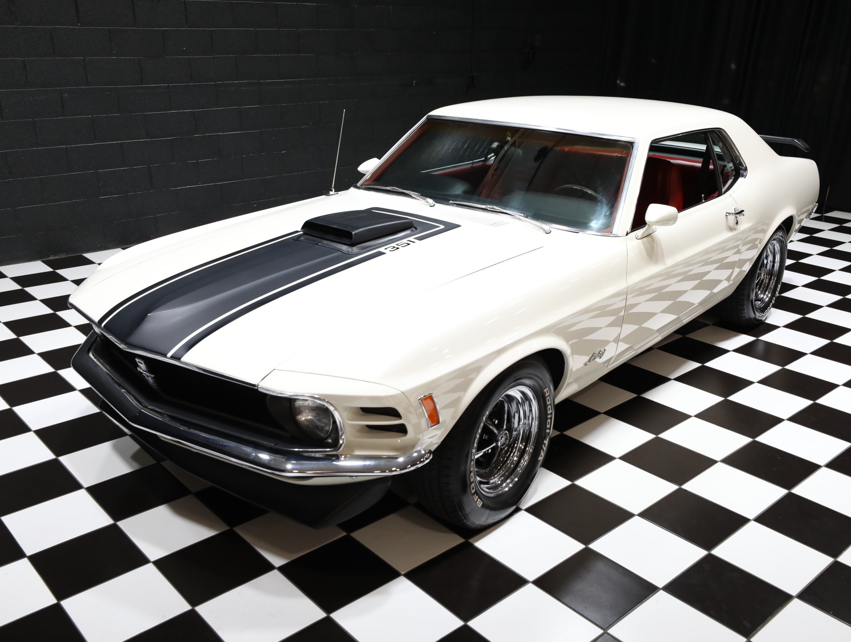 1970 Ford Mustang 6
