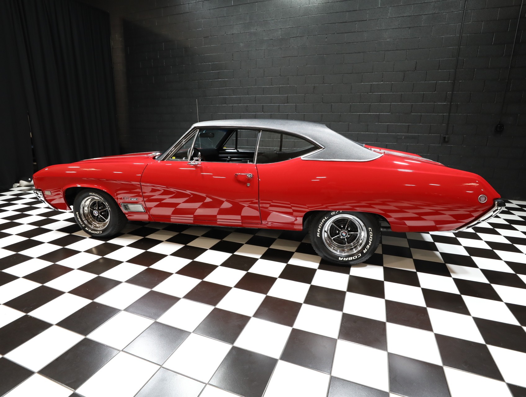 1968 Buick GS 32