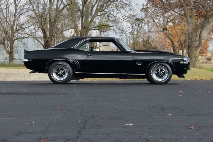 1969 Chevrolet Camaro 2