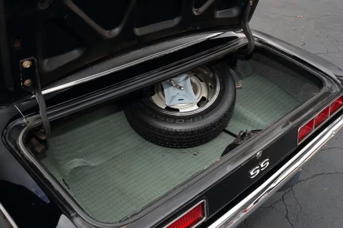1969 Chevrolet Camaro 33
