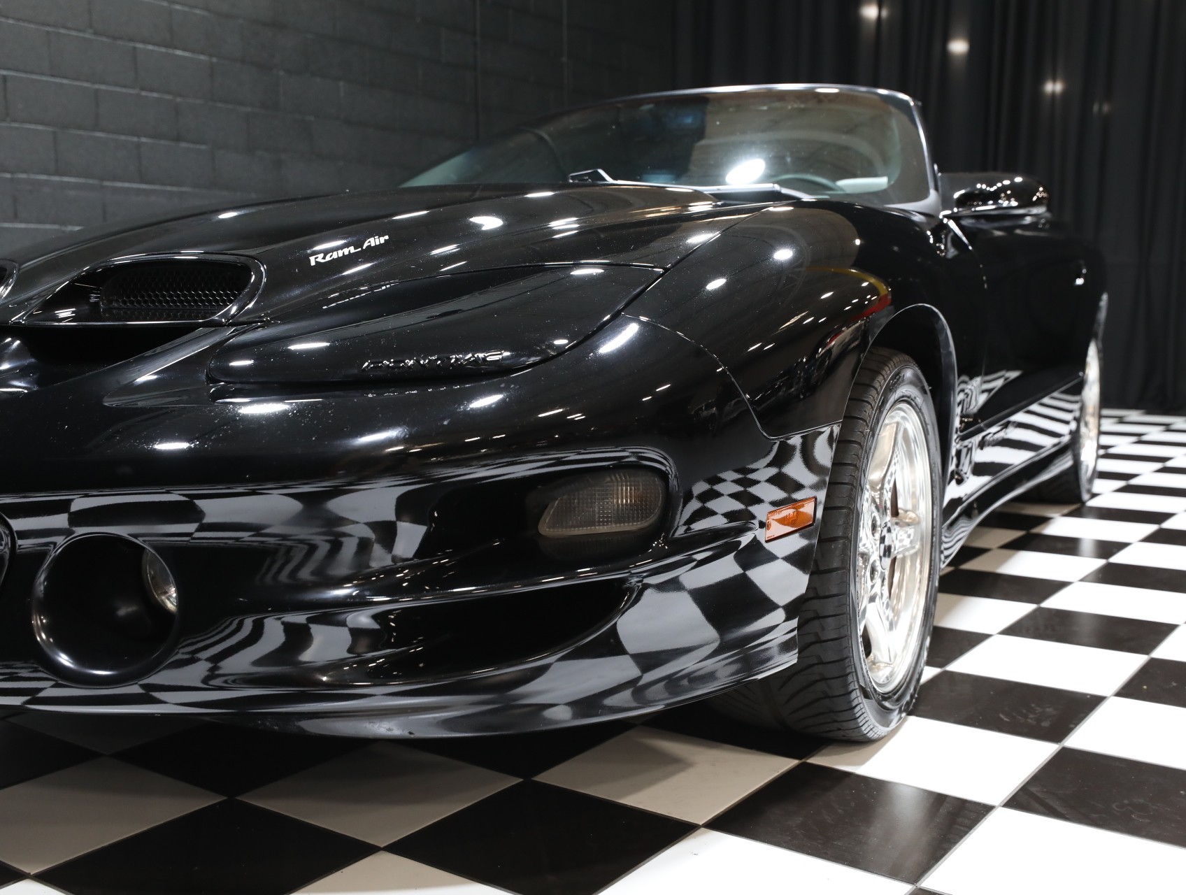 1999 Pontiac Firebird 16