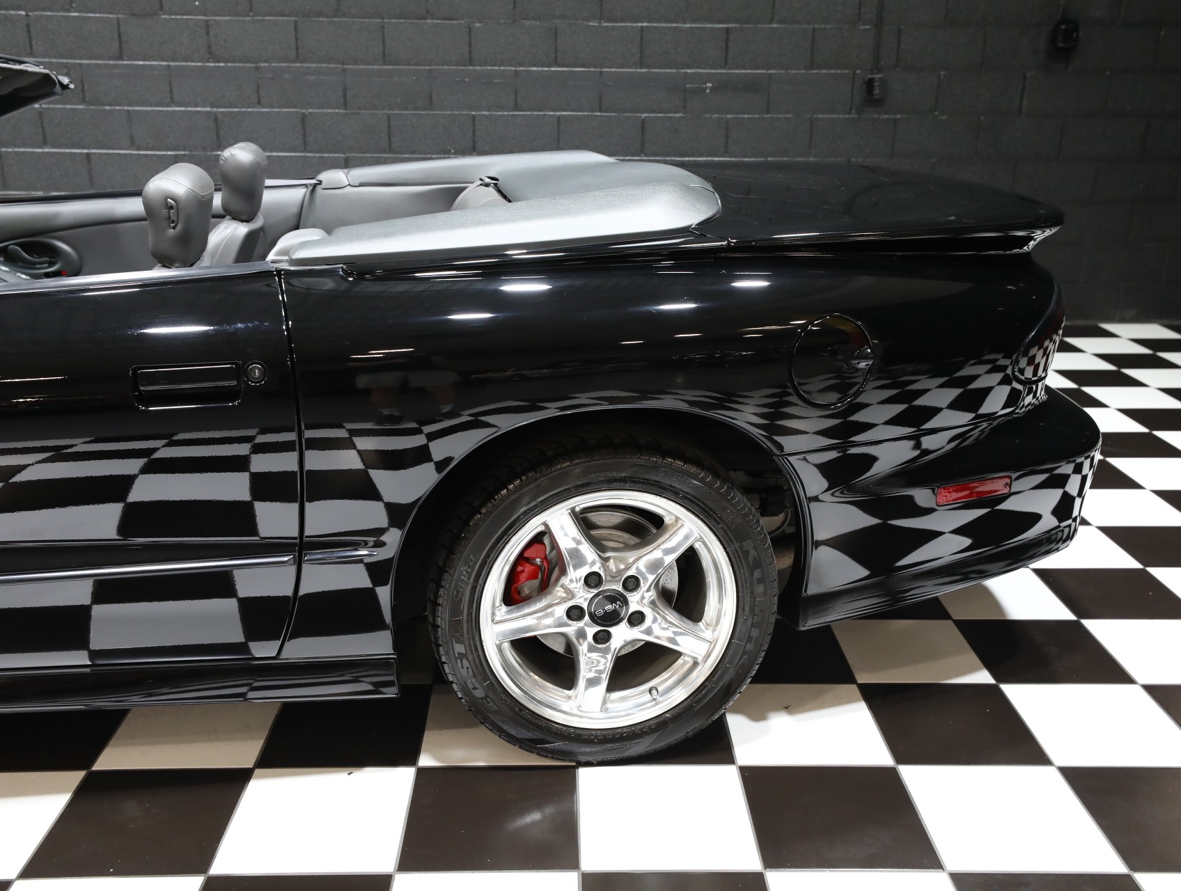 1999 Pontiac Firebird 36