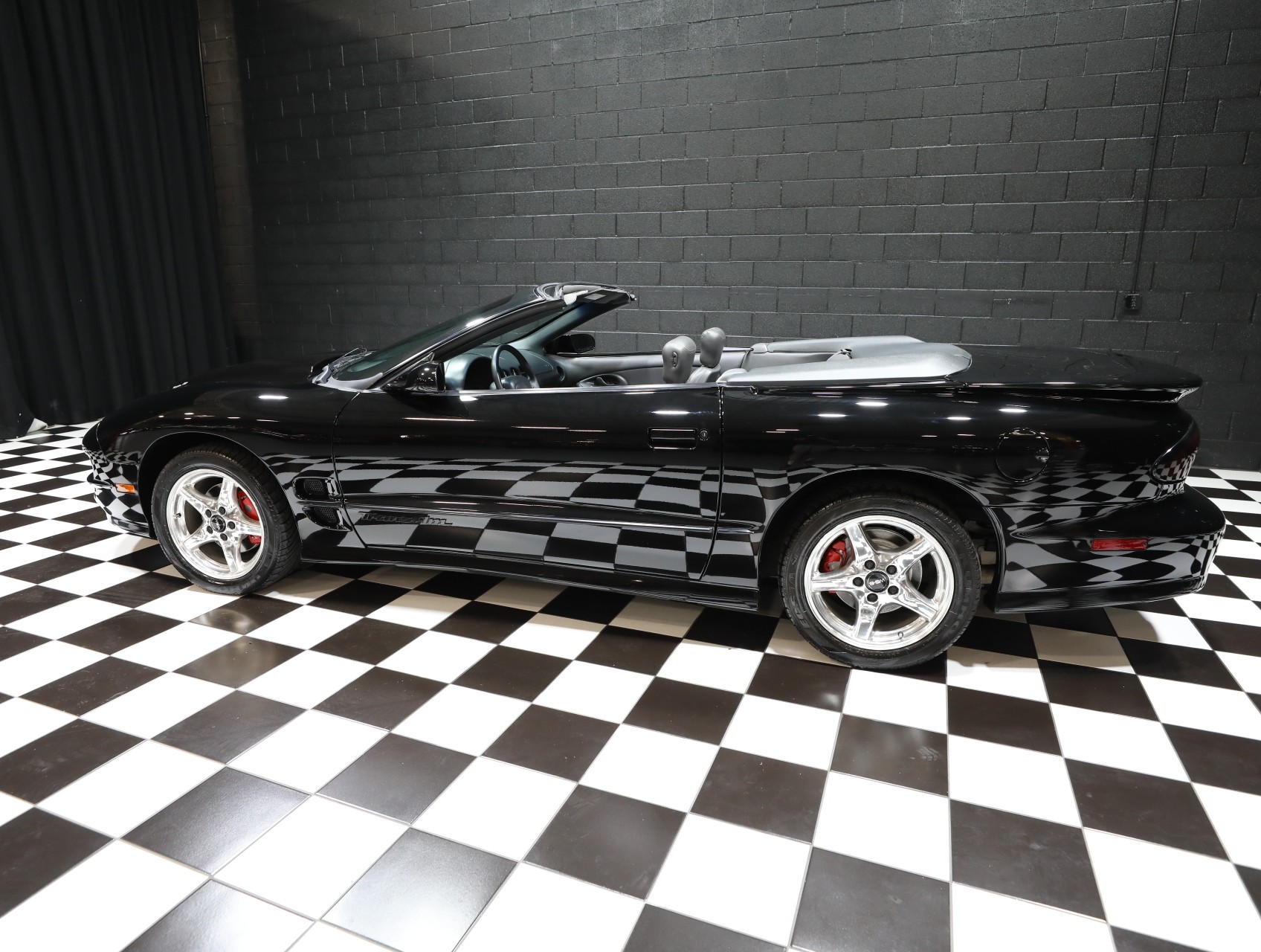 1999 Pontiac Firebird 37