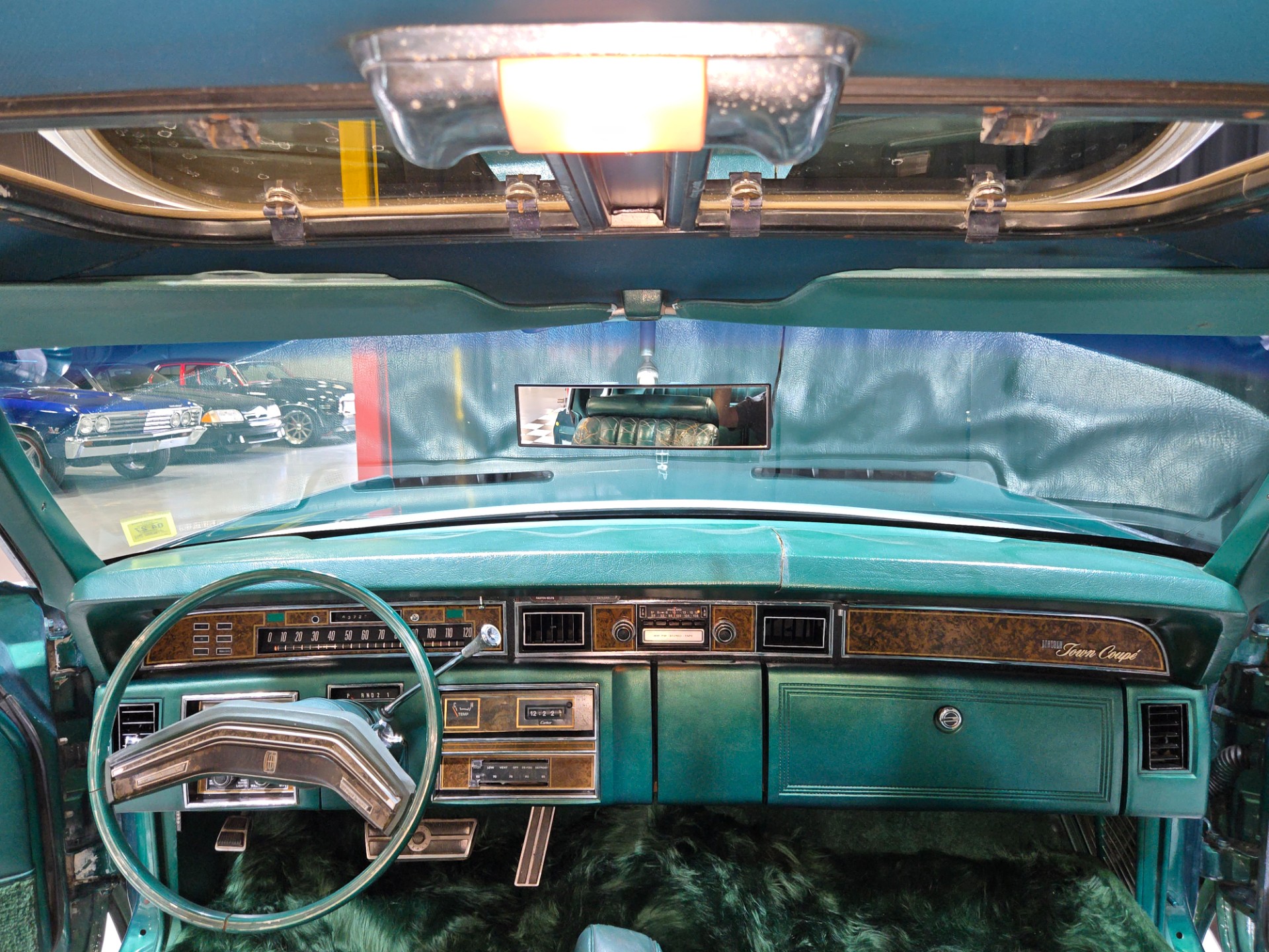 1975 Lincoln Continental 11