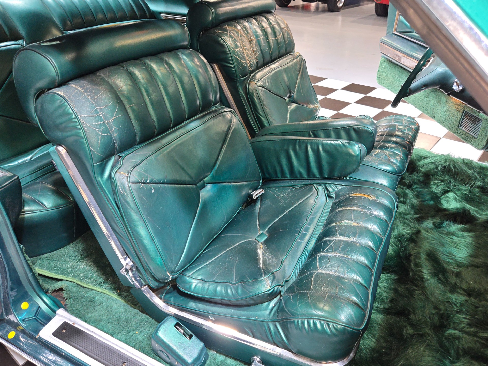 1975 Lincoln Continental 116