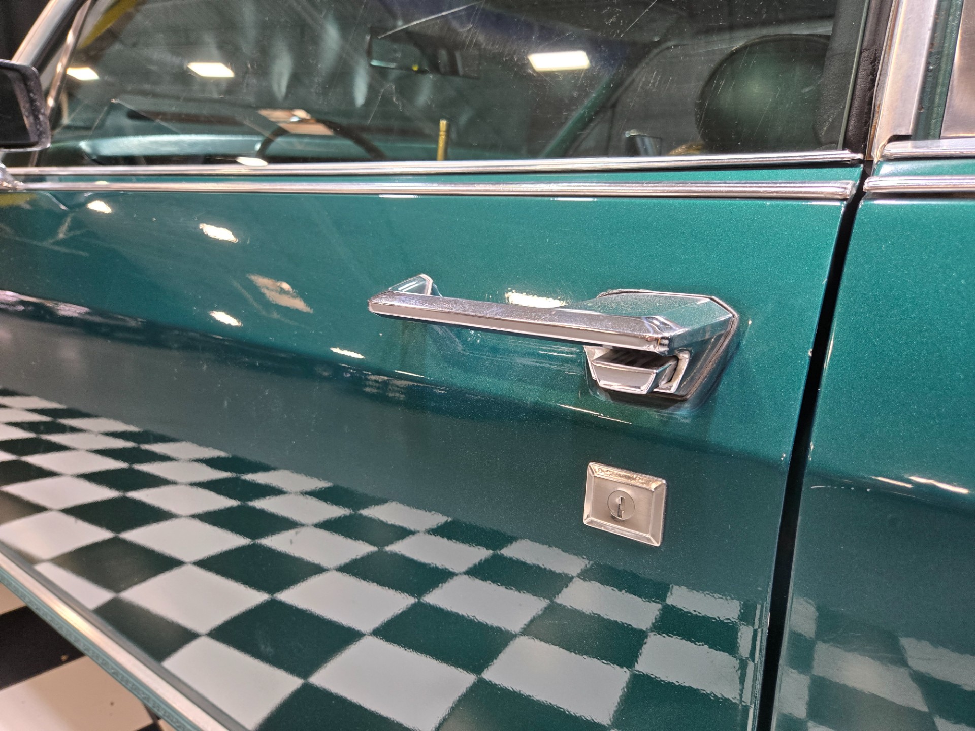 1975 Lincoln Continental 28