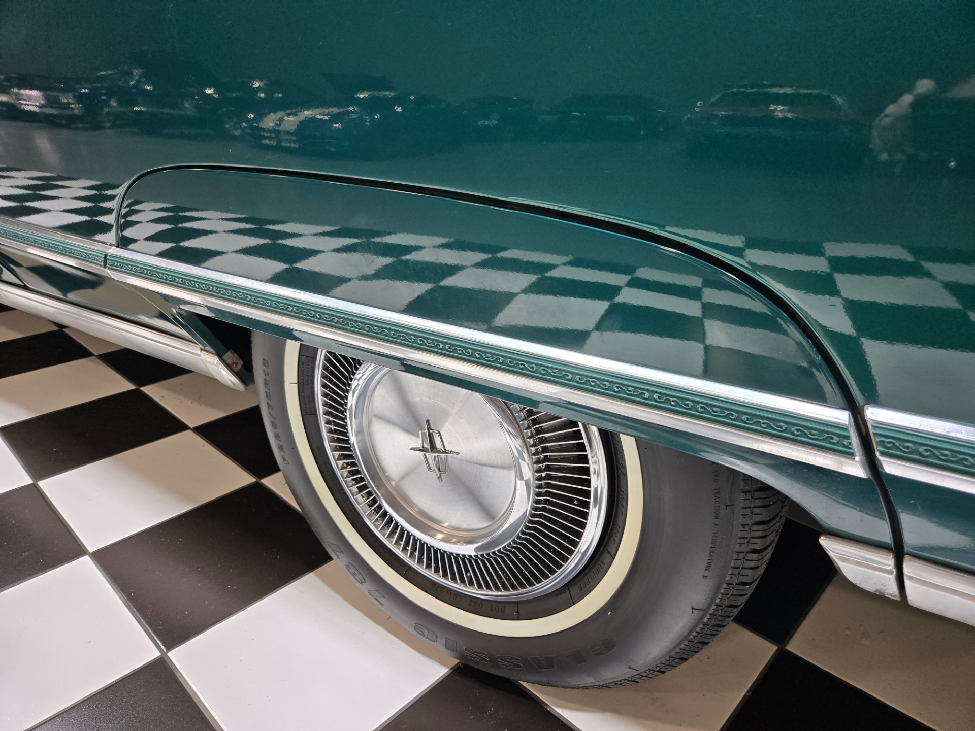 1975 Lincoln Continental 30