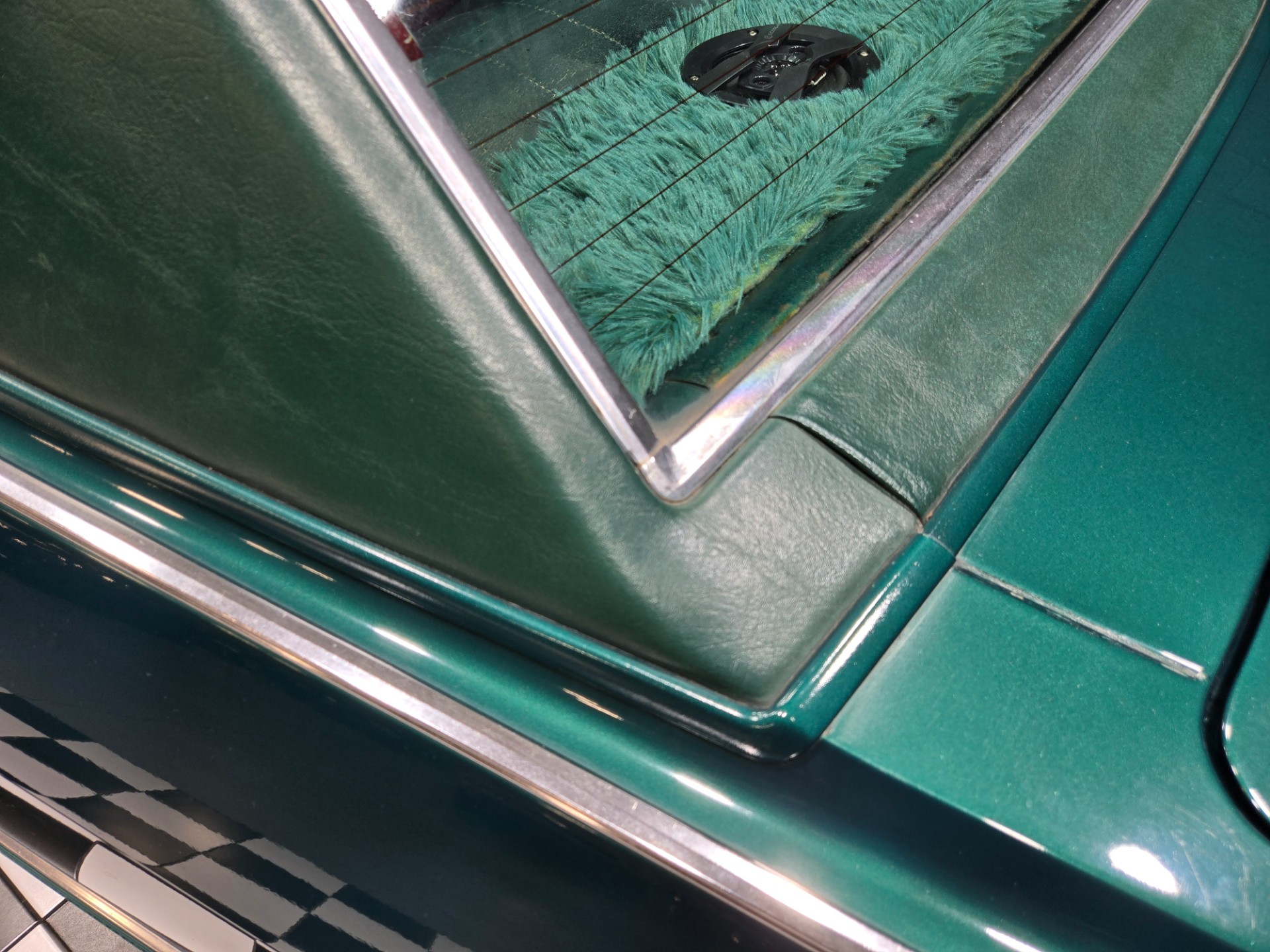 1975 Lincoln Continental 33