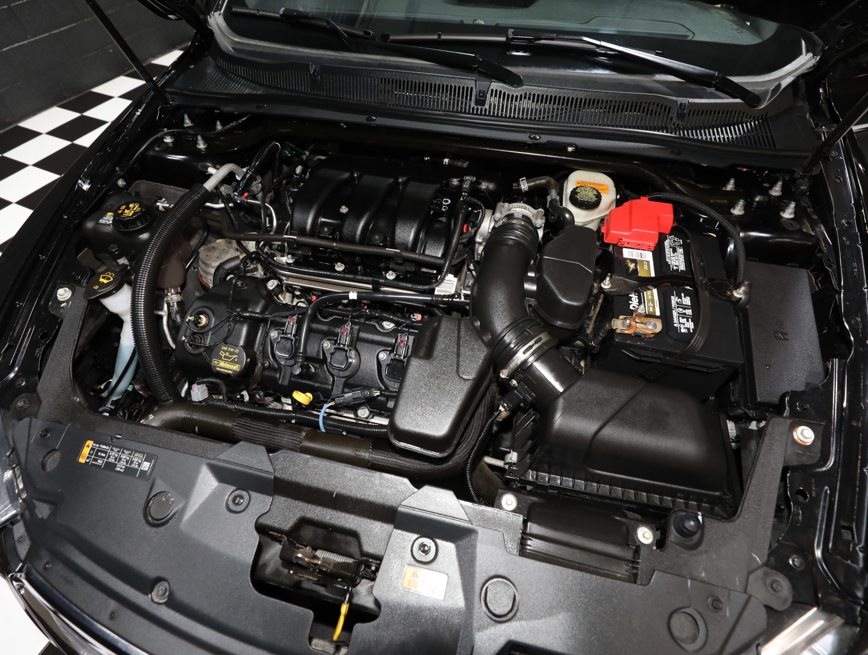 2013 Ford Taurus 2