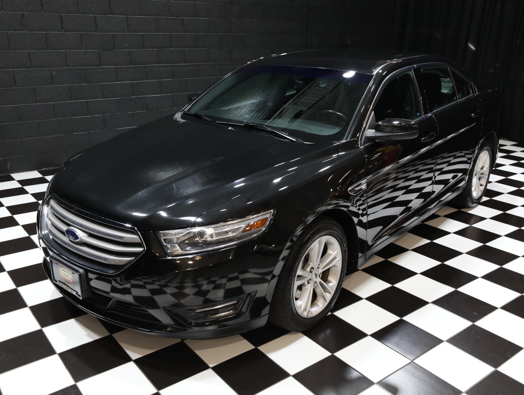 2013 Ford Taurus 6
