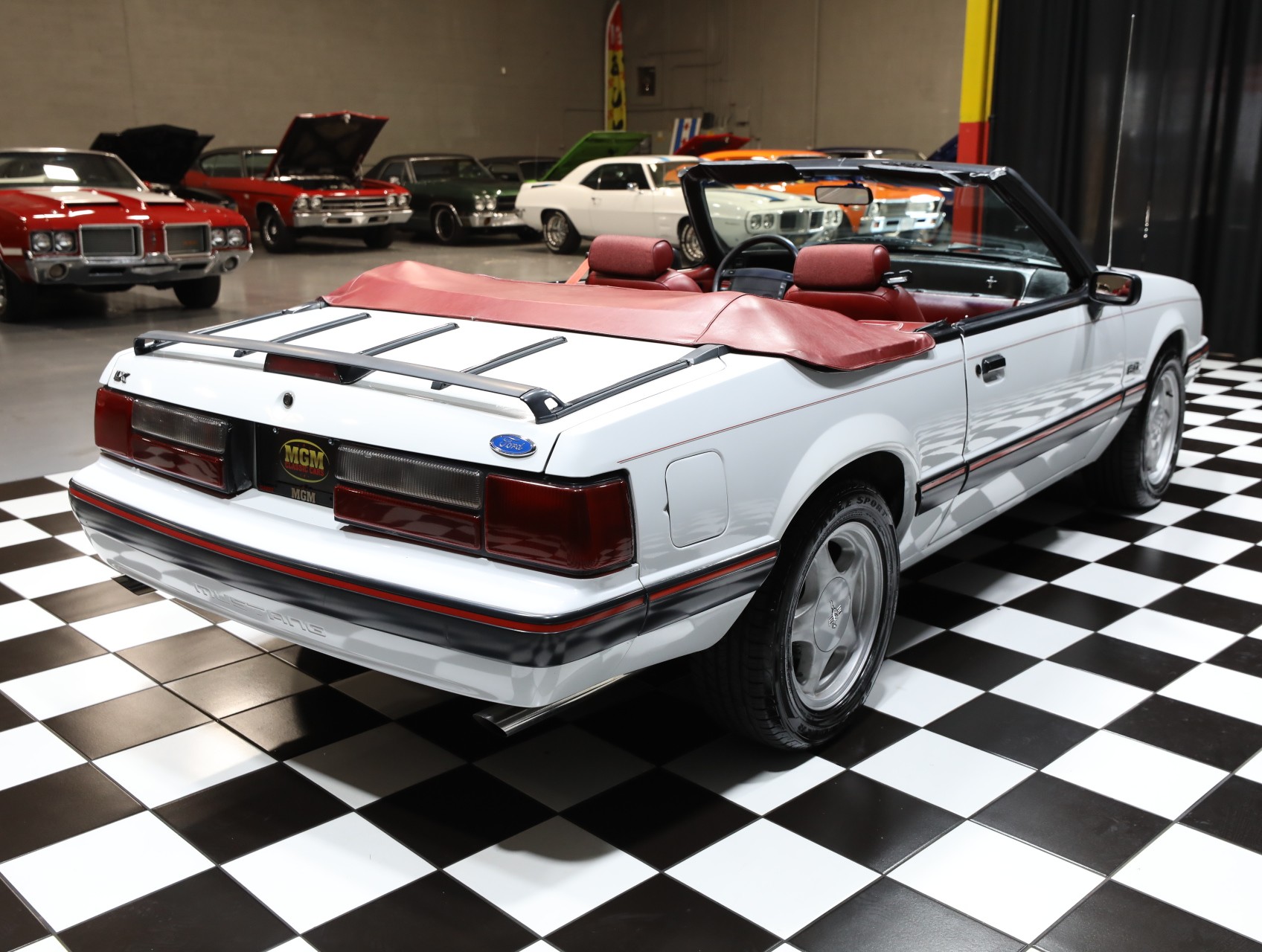1991 Ford Mustang 28