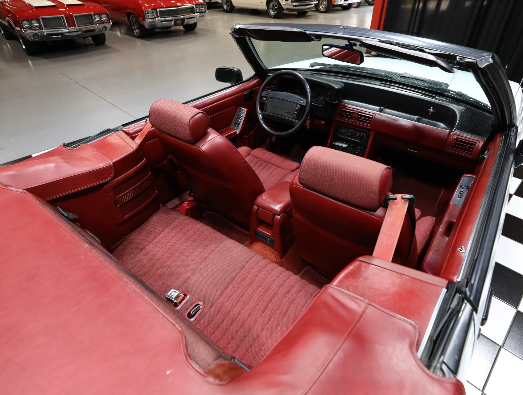 1991 Ford Mustang 45