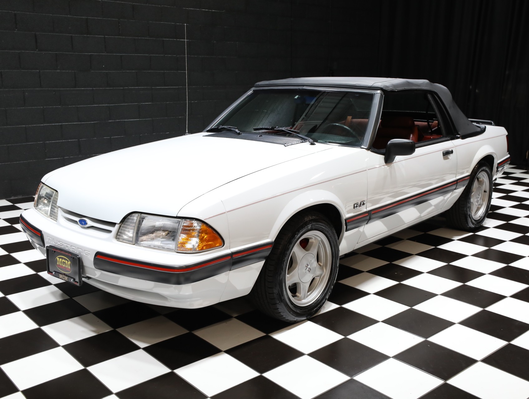 1991 Ford Mustang 7