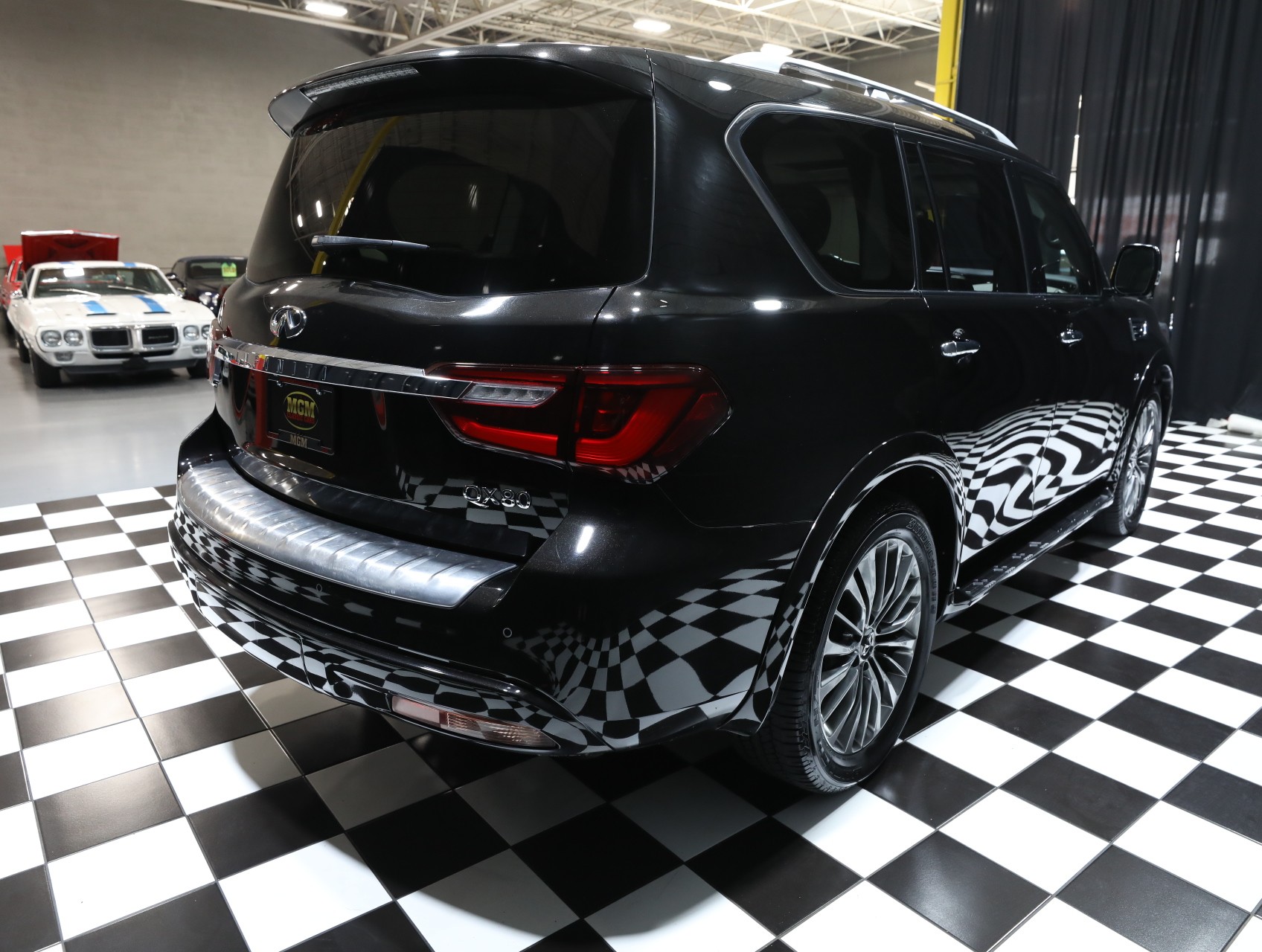 2019 INFINITI QX80 20