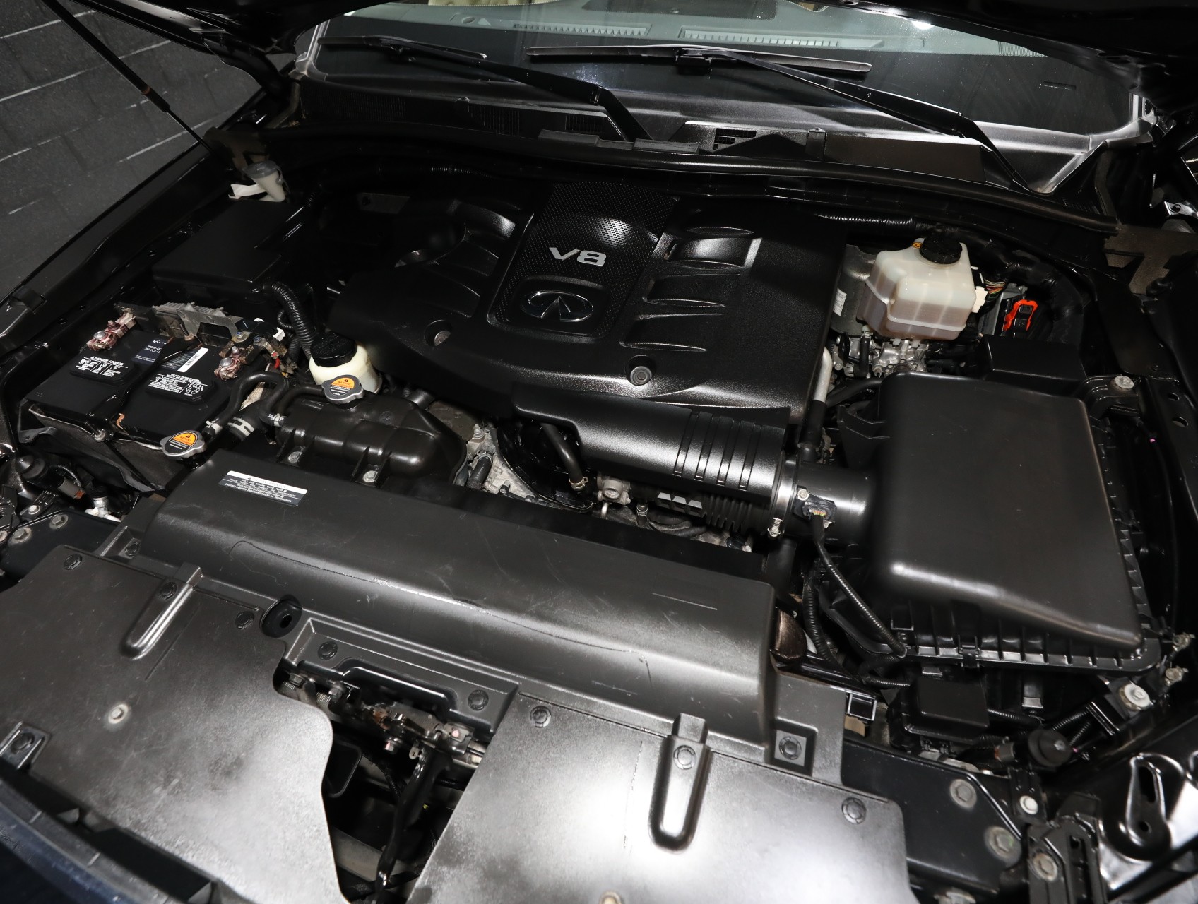 2019 INFINITI QX80 3