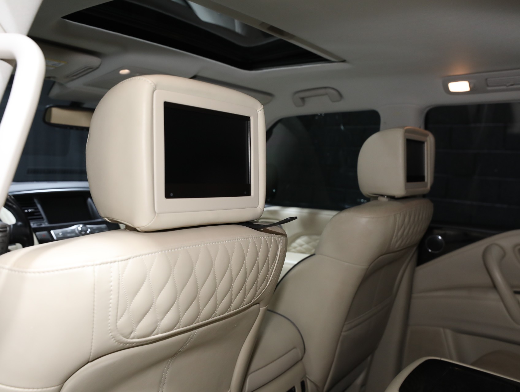 2019 INFINITI QX80 46