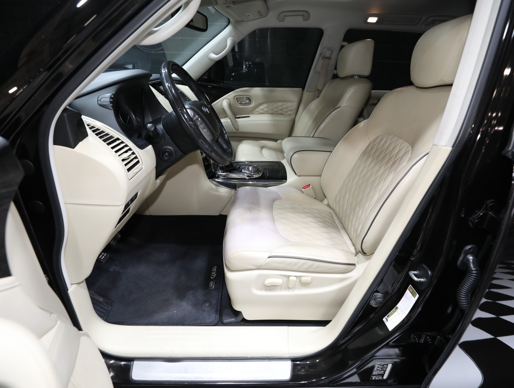 2019 INFINITI QX80 51
