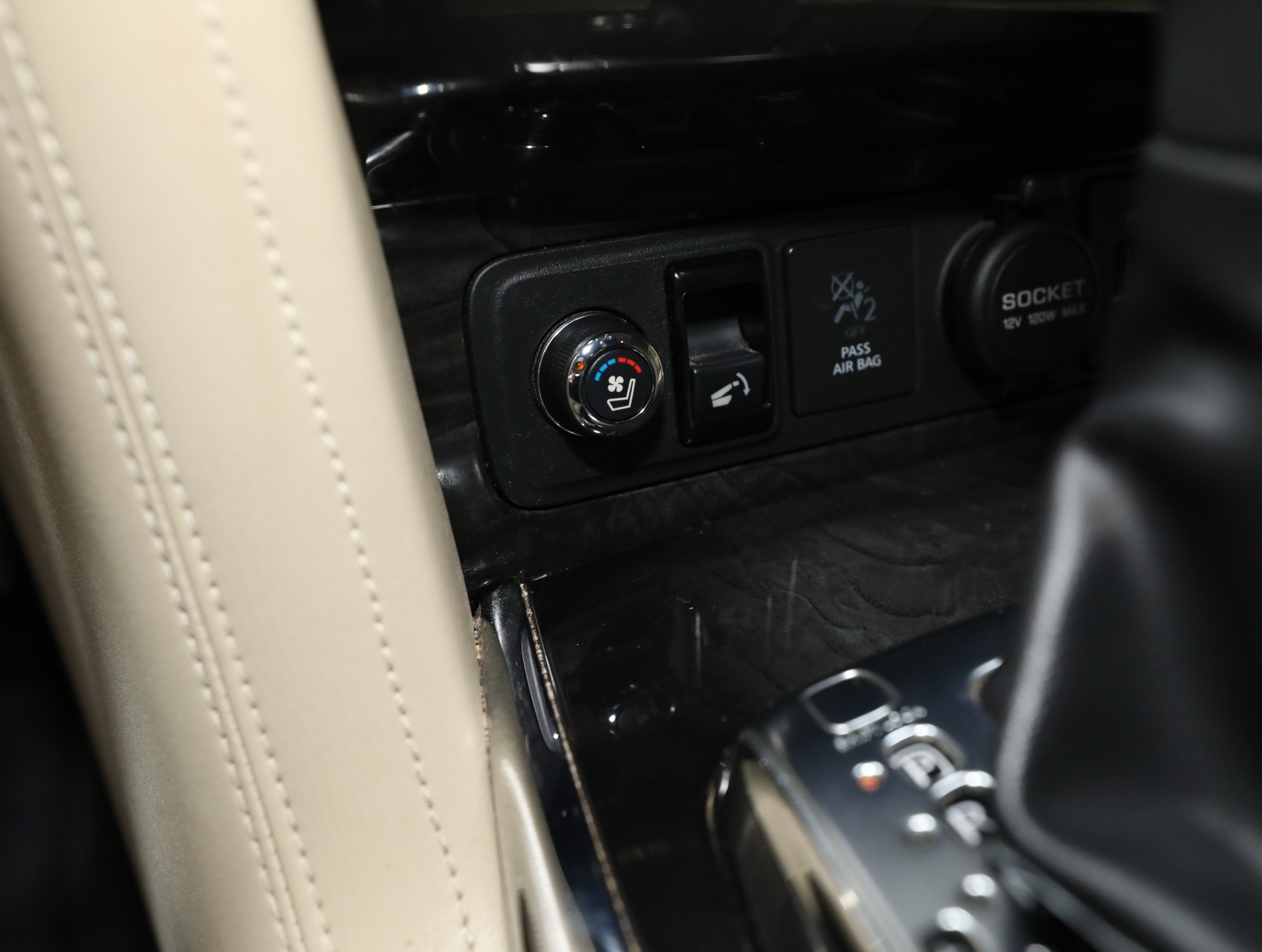 2019 INFINITI QX80 58